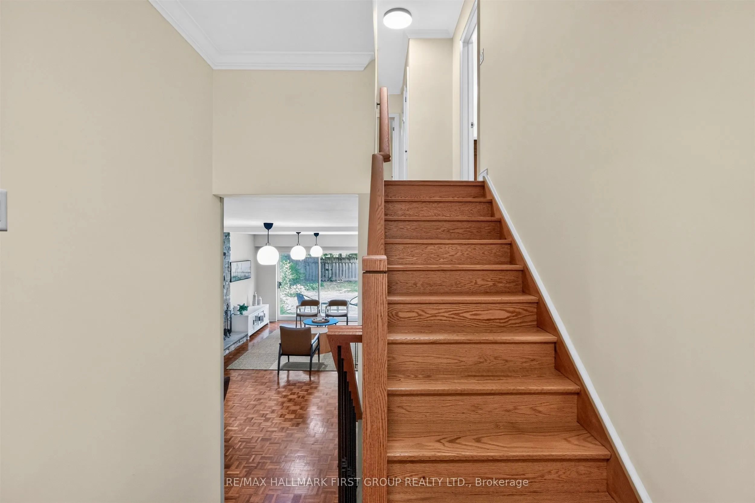 21 Ivan Road