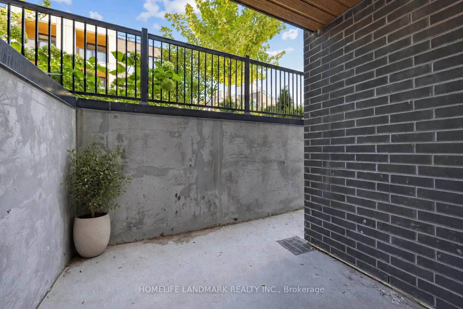 172 Clonmore Drive #5