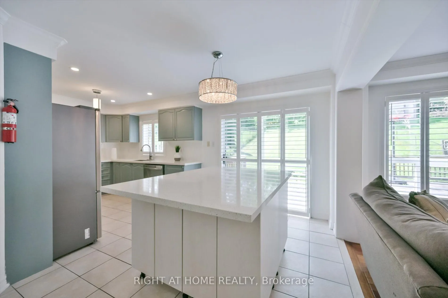 57 Hopkinson Crescent
