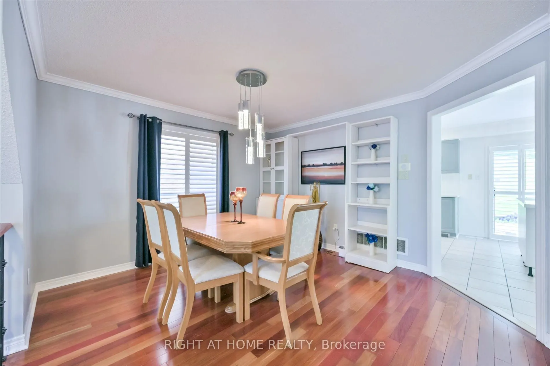 57 Hopkinson Crescent