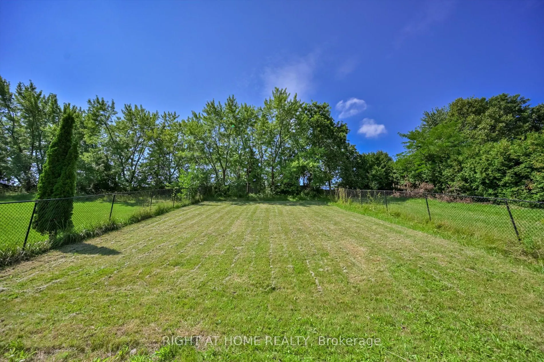 57 Hopkinson Crescent