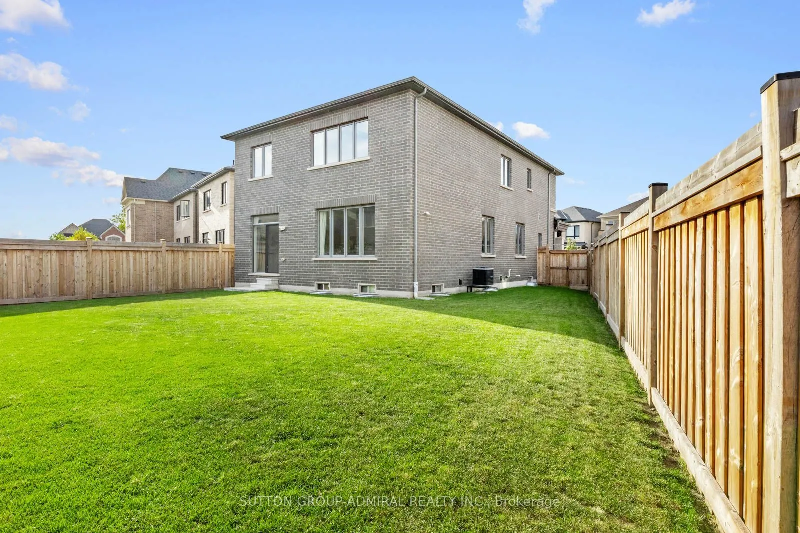7 Priory Drive