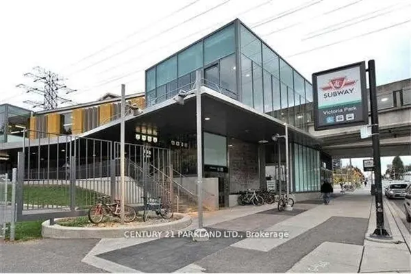 5 Massey Square ##215