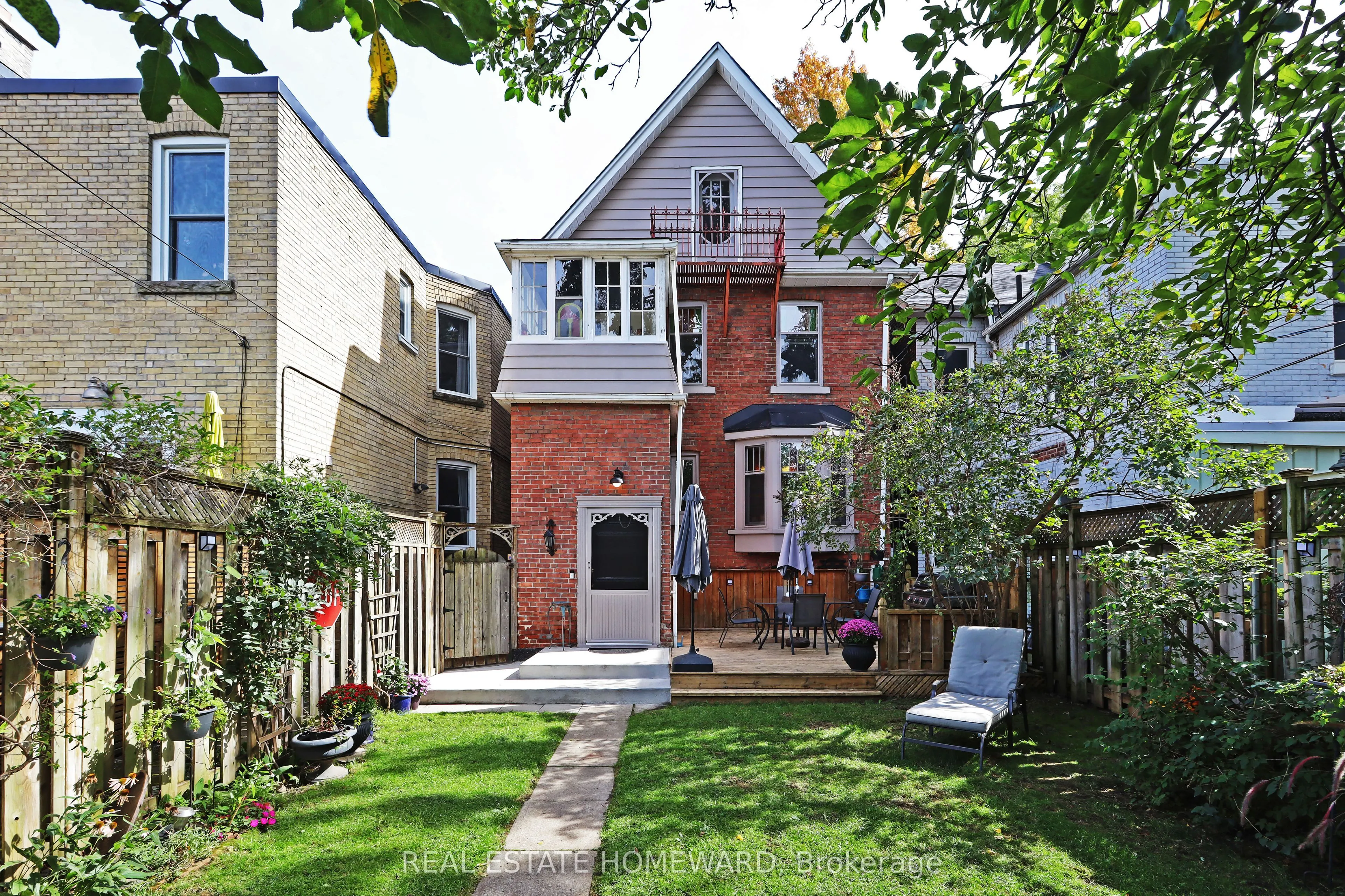 174 Heward Avenue