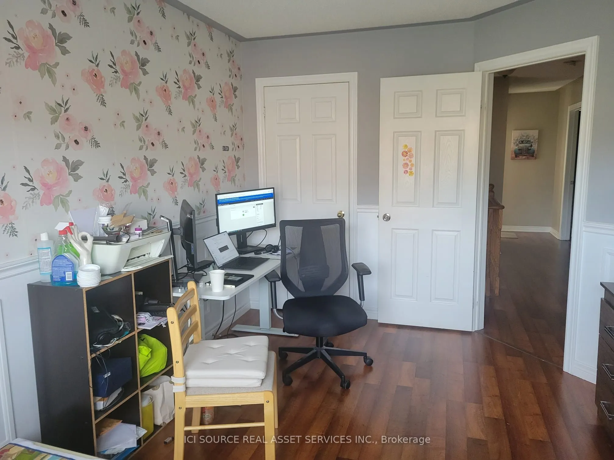 108 Aylesworth Avenue