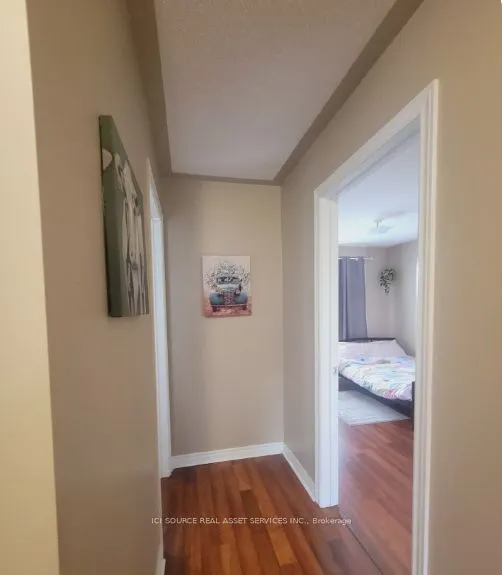 108 Aylesworth Avenue