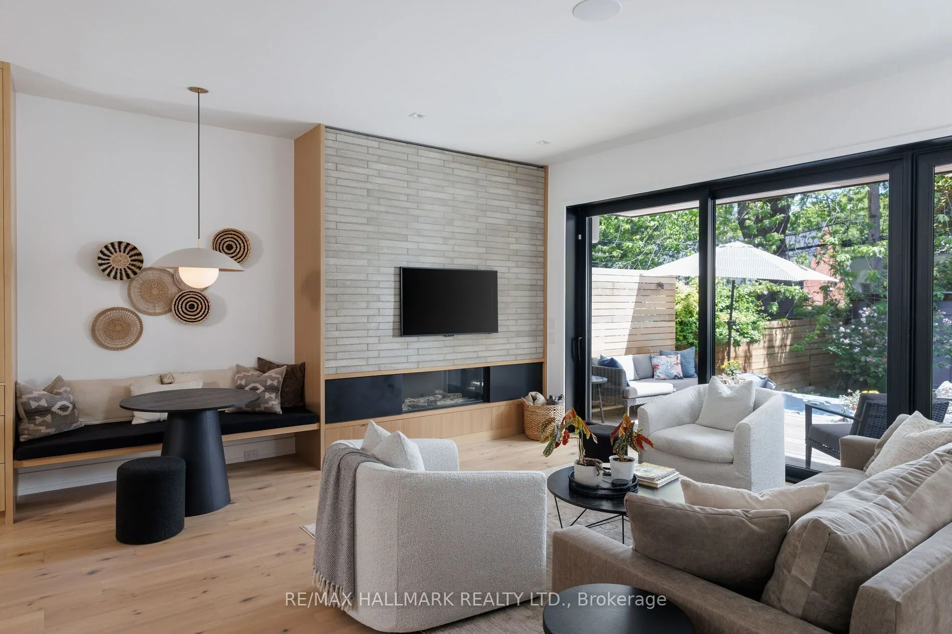 41 Fallingbrook Road