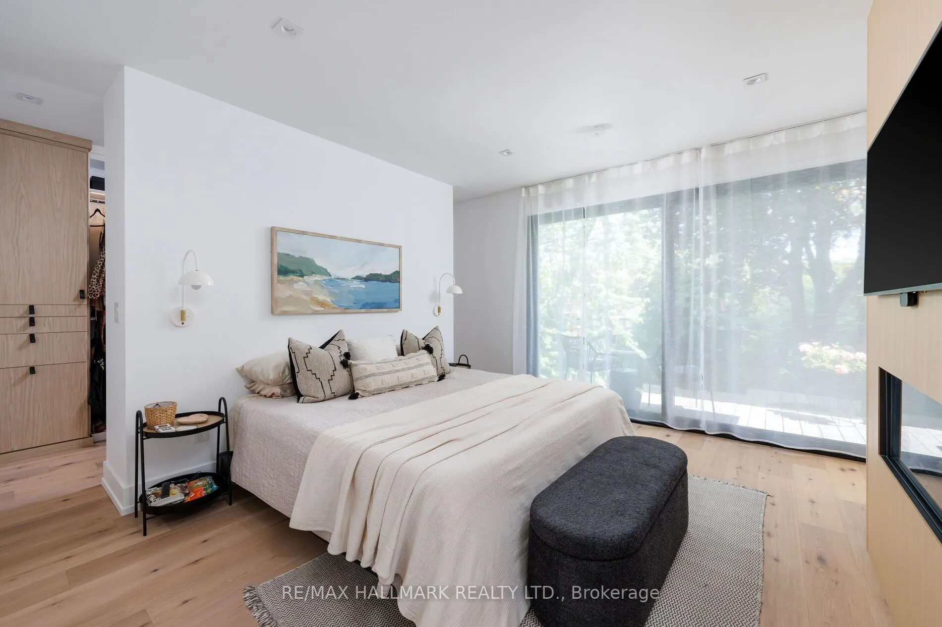 41 Fallingbrook Road