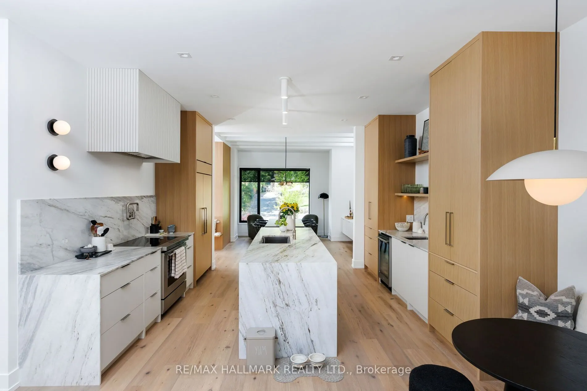 41 Fallingbrook Road
