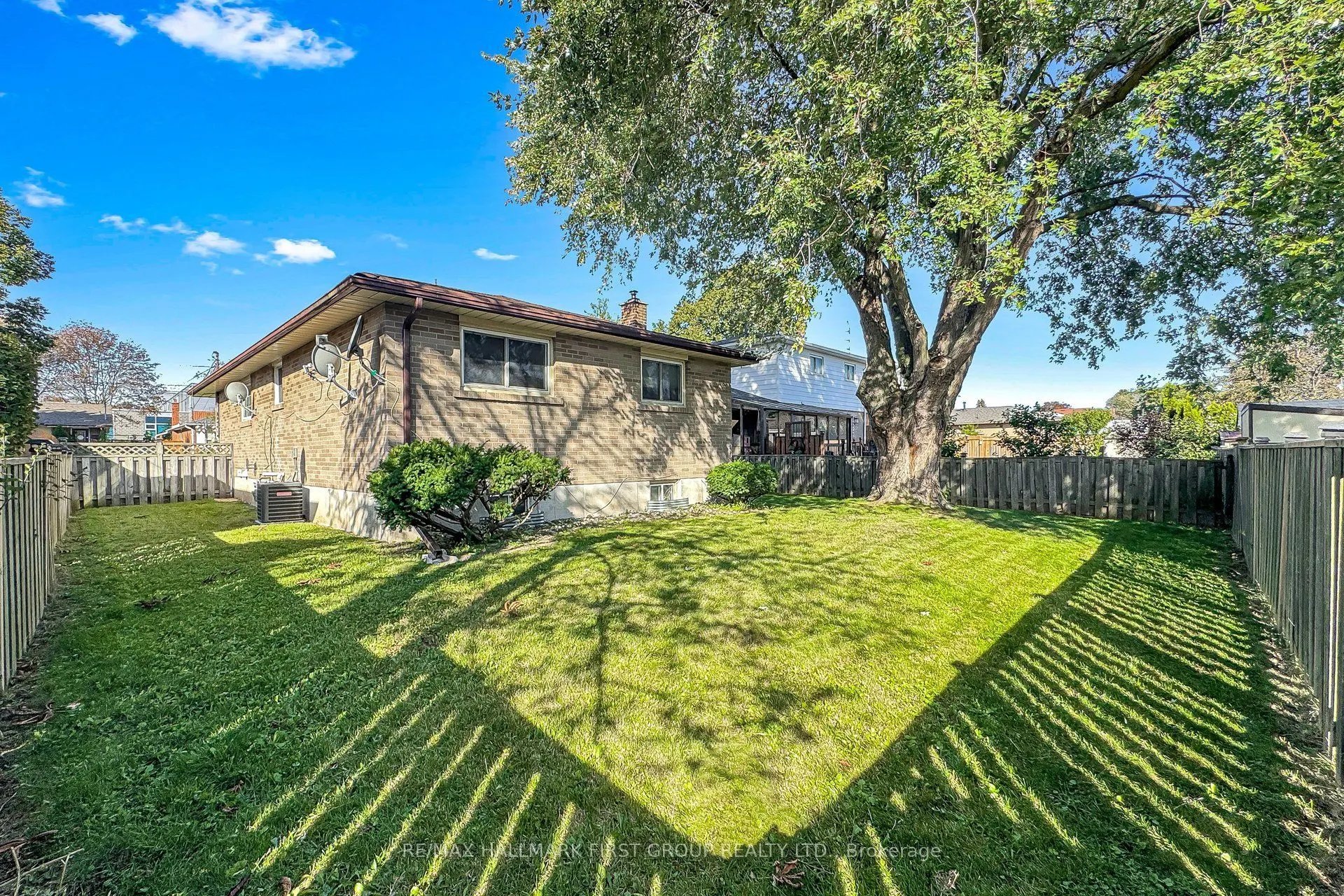 789 Hillcrest Road