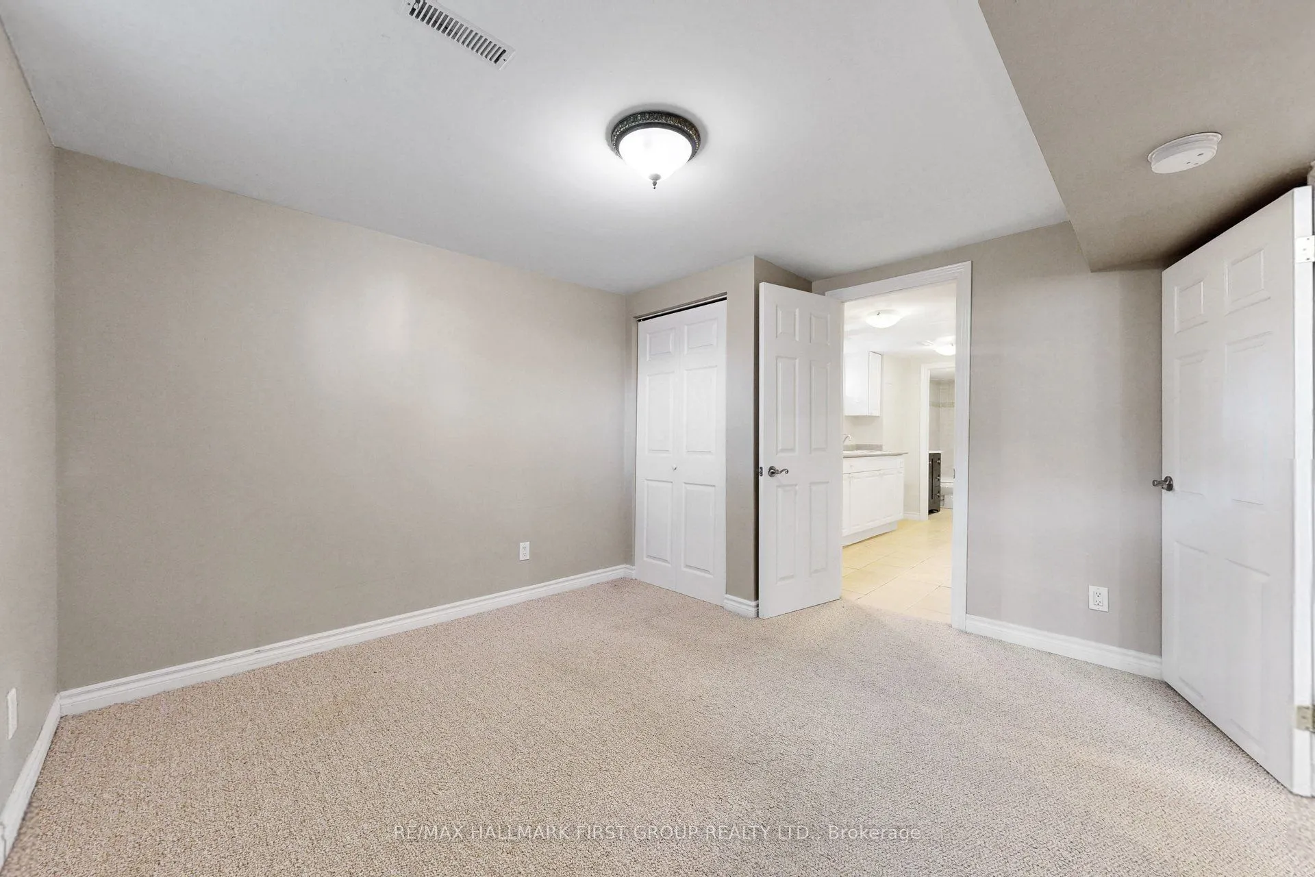 789 Hillcrest Road