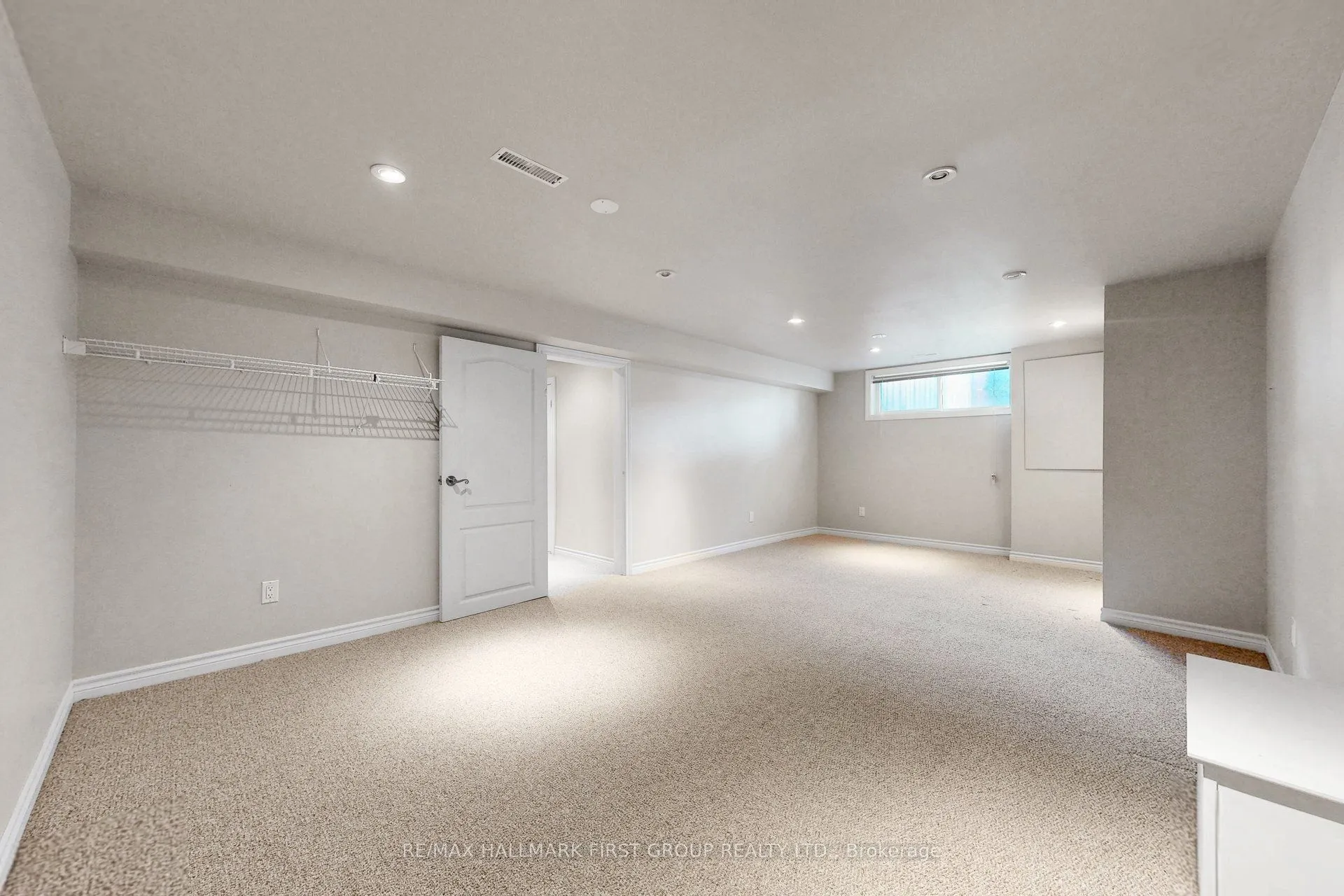 789 Hillcrest Road