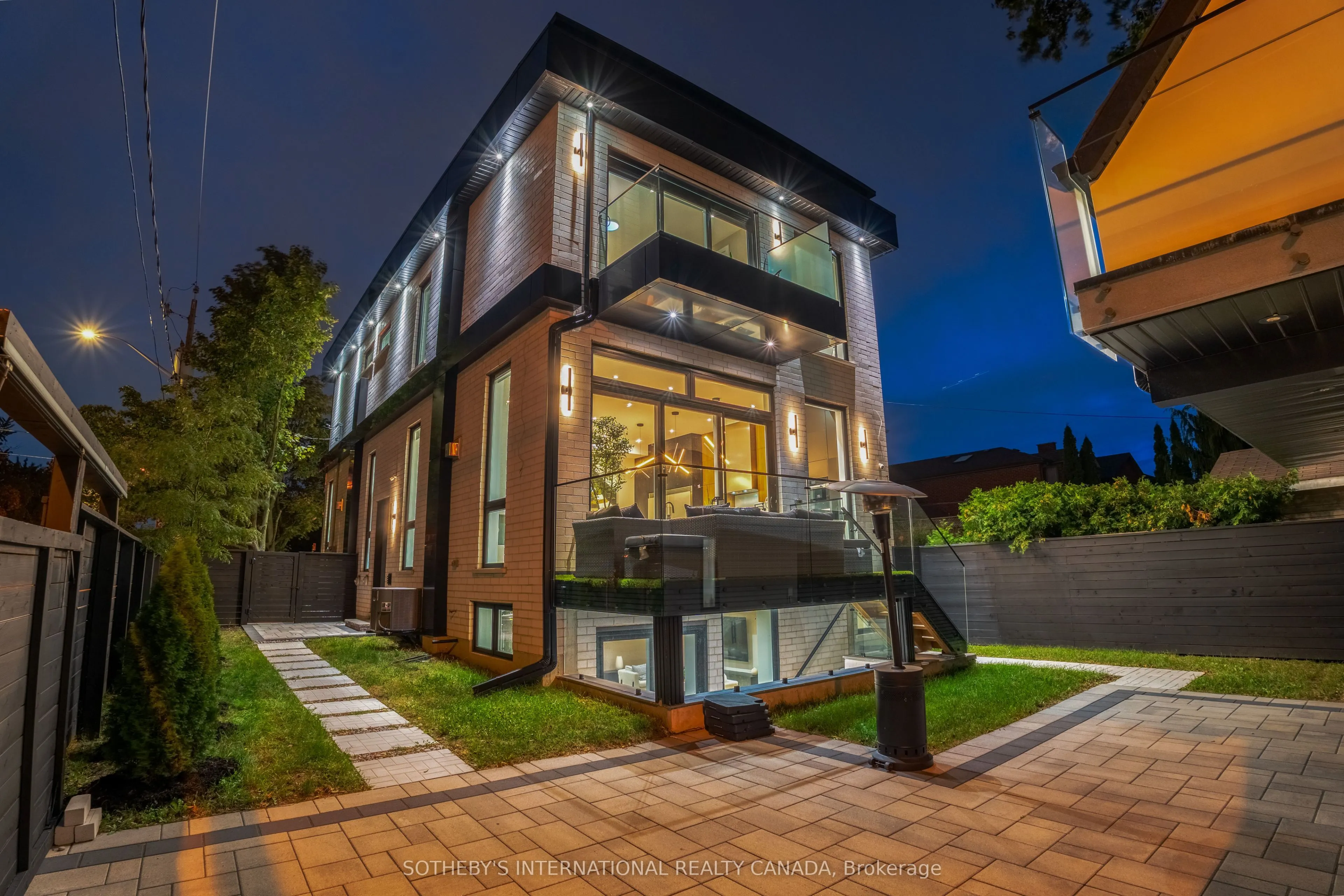 171 Durant Avenue