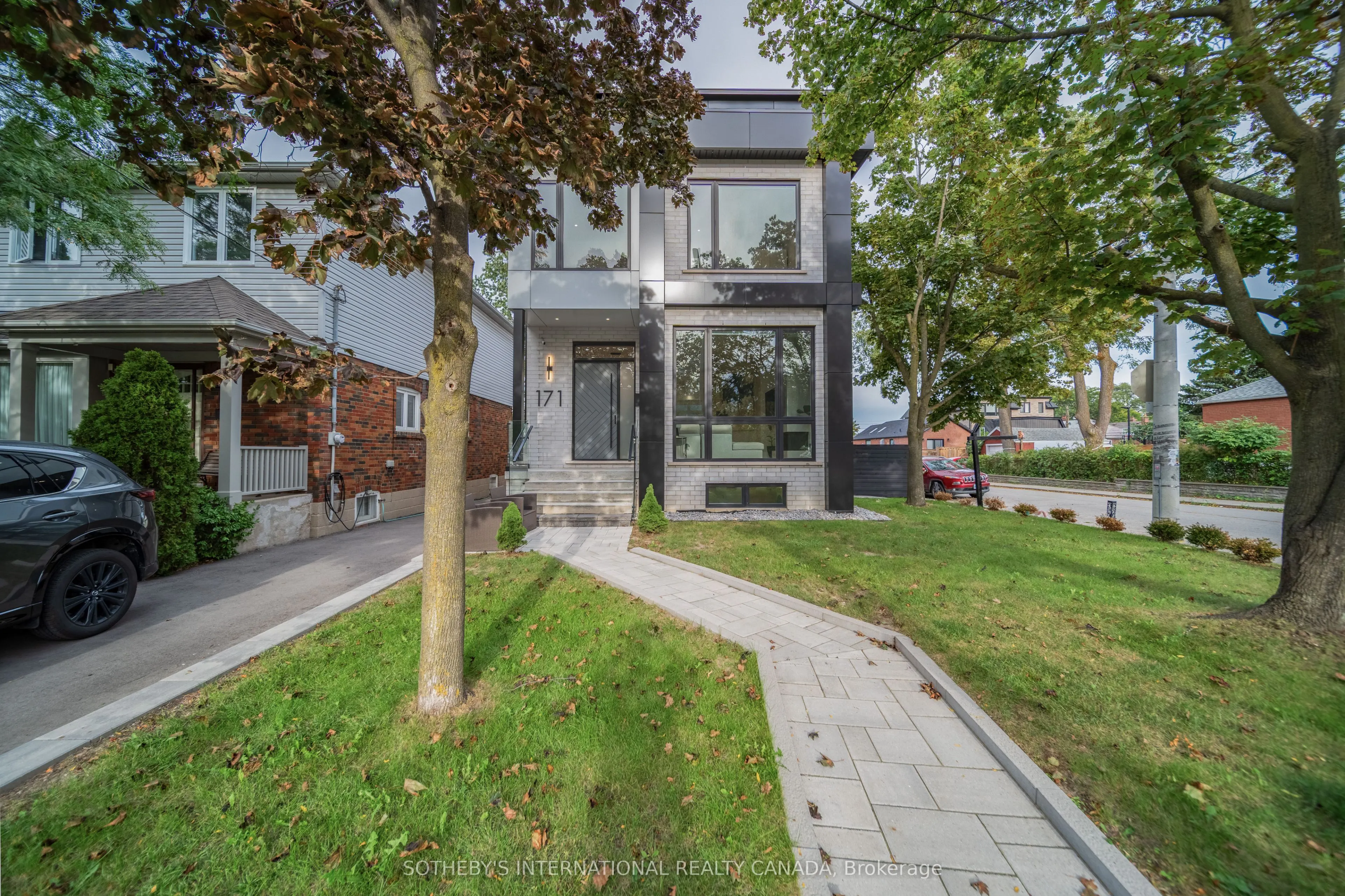 171 Durant Avenue