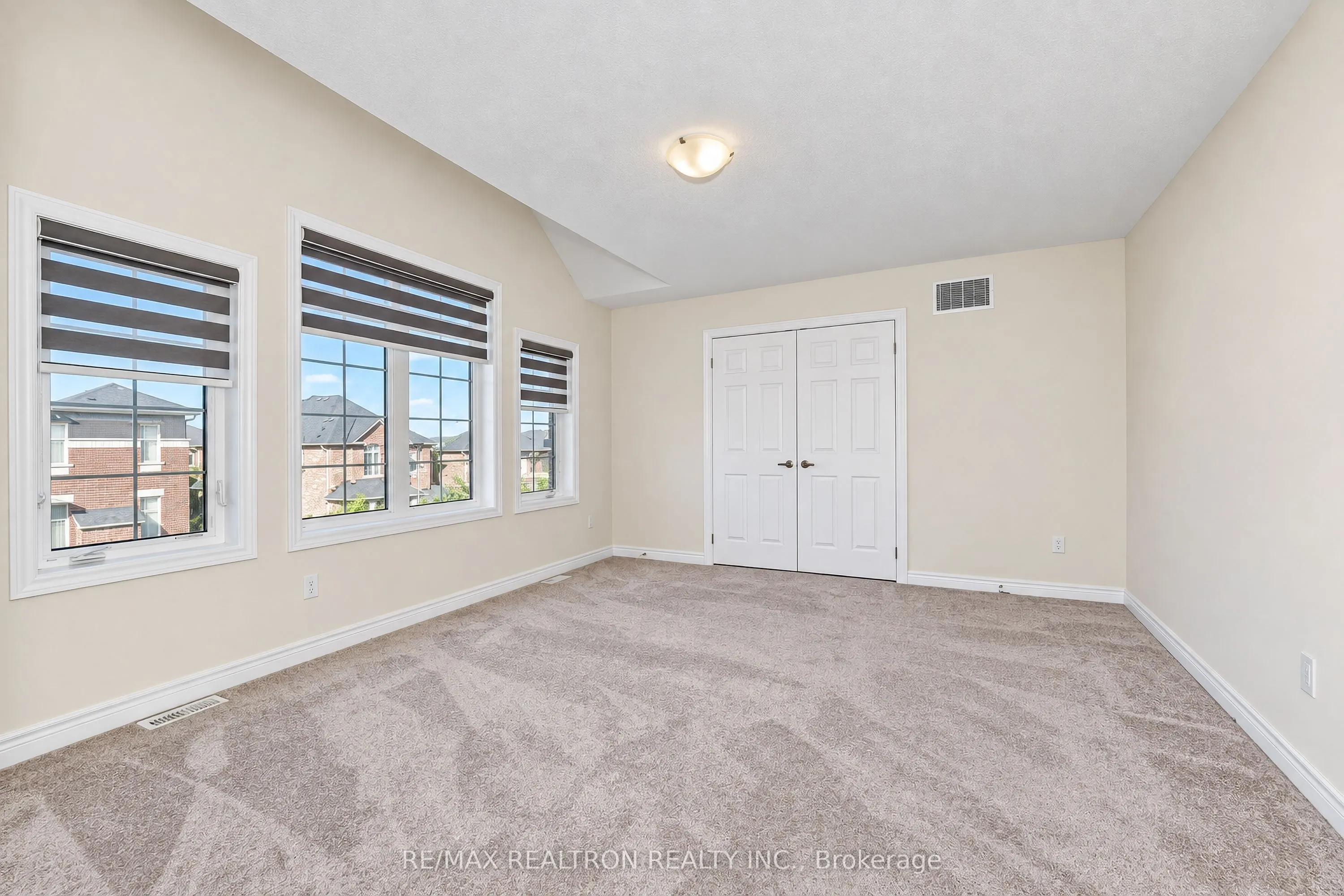 2431 Hibiscus Drive