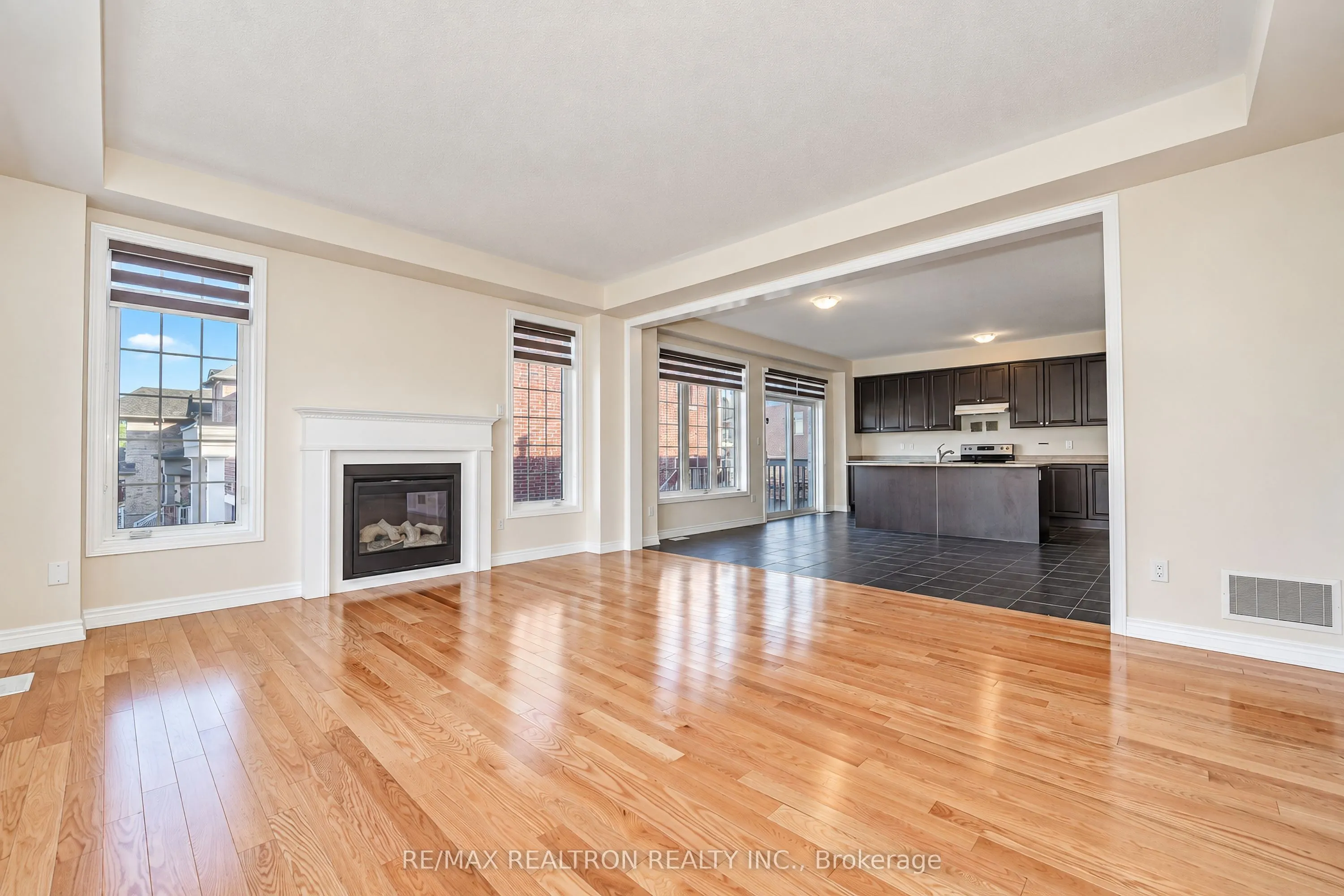 2431 Hibiscus Drive