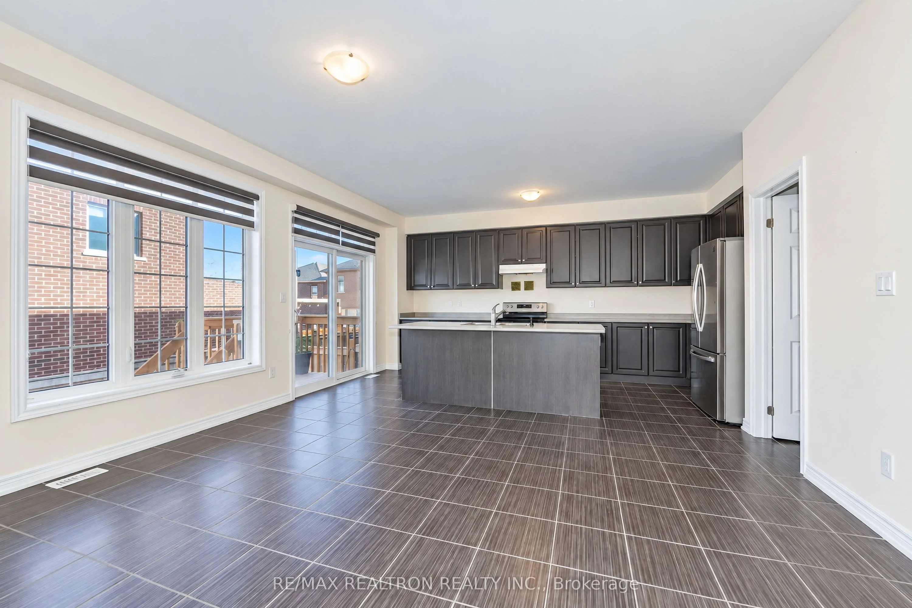 2431 Hibiscus Drive
