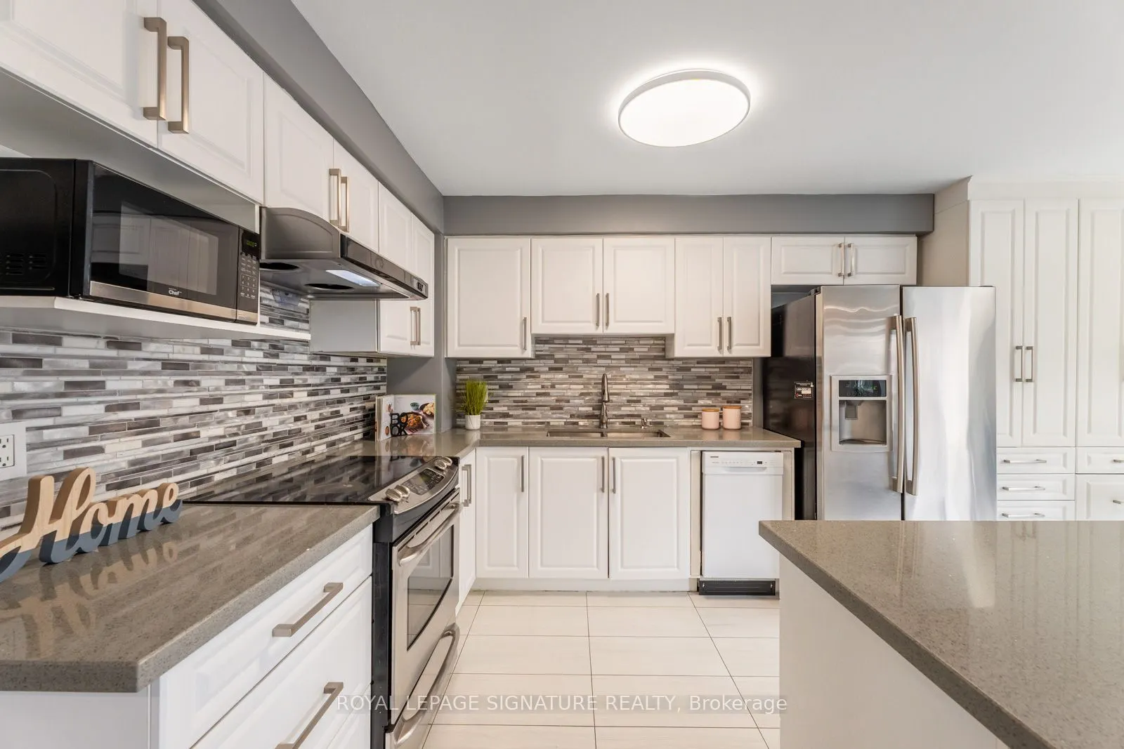 2053 Blue Ridge Crescent