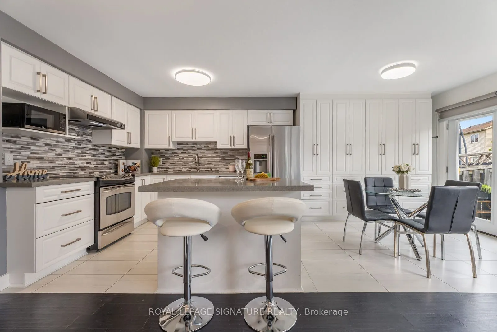 2053 Blue Ridge Crescent