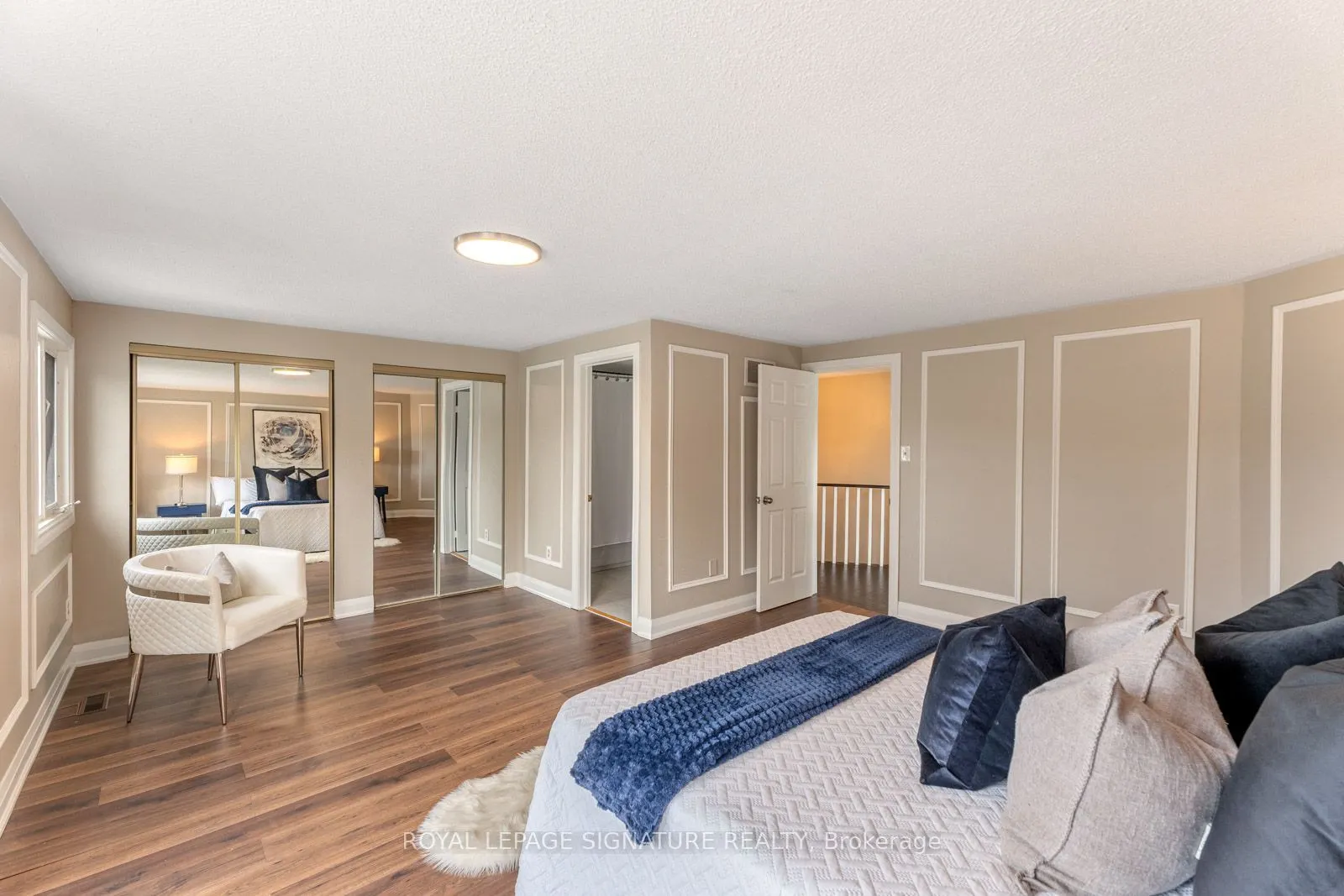 2053 Blue Ridge Crescent