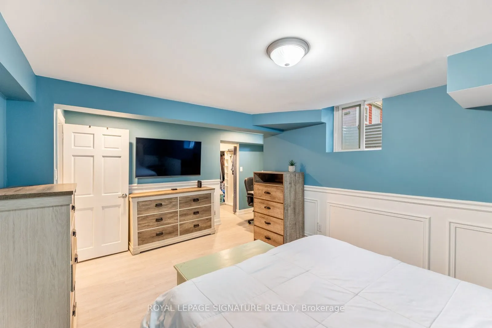 2053 Blue Ridge Crescent