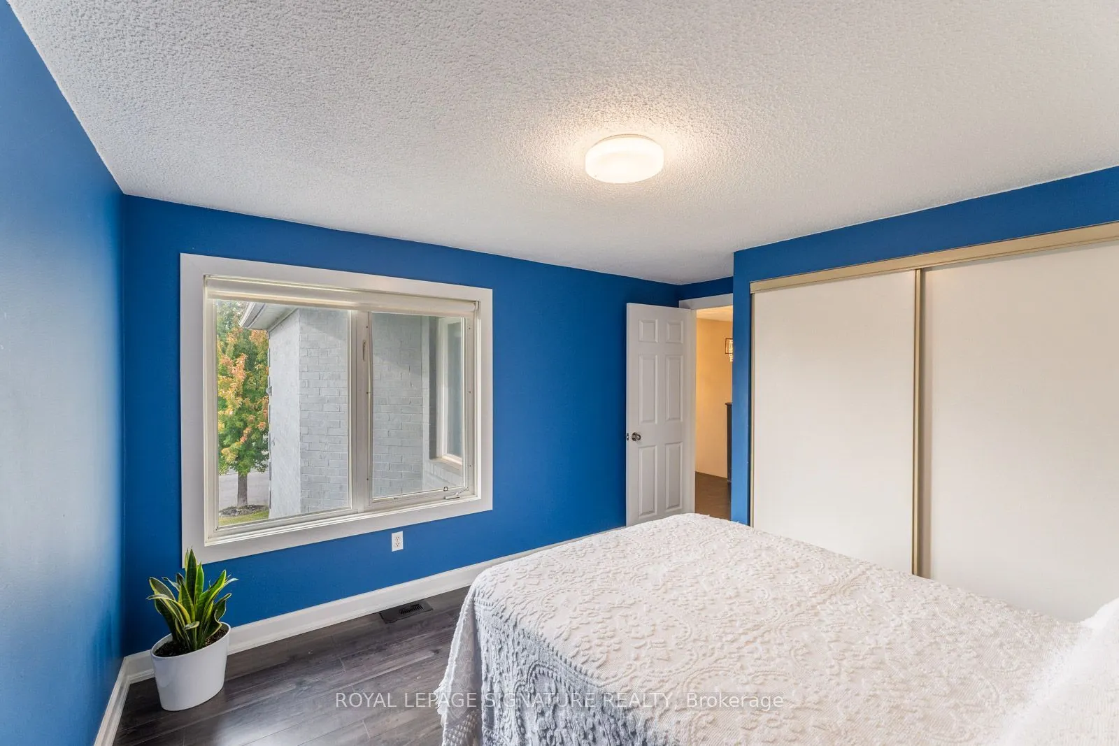 2053 Blue Ridge Crescent