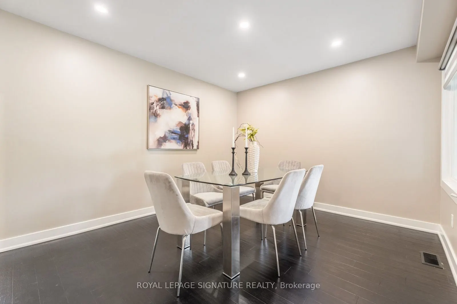 2053 Blue Ridge Crescent