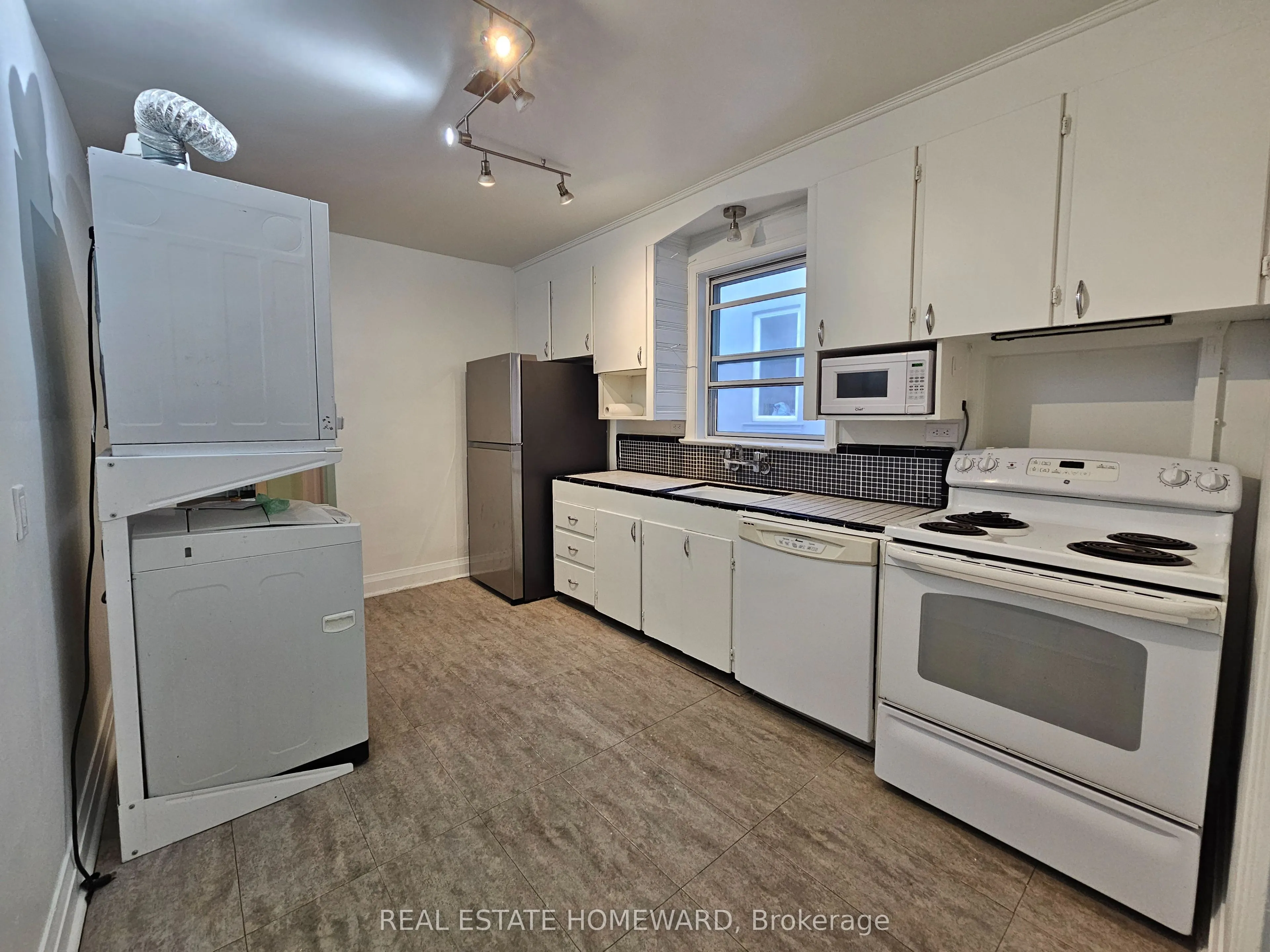 45 Norlong Boulevard #Main