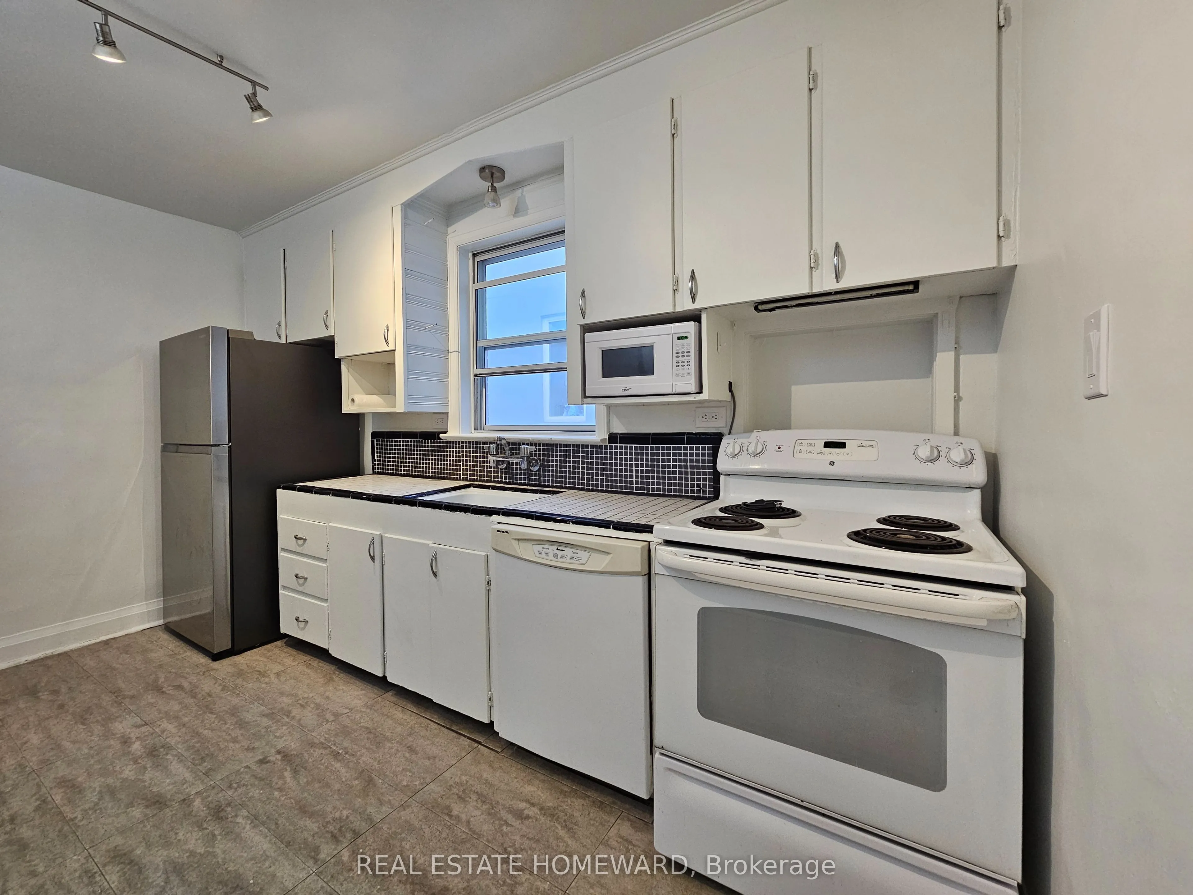 45 Norlong Boulevard #Main