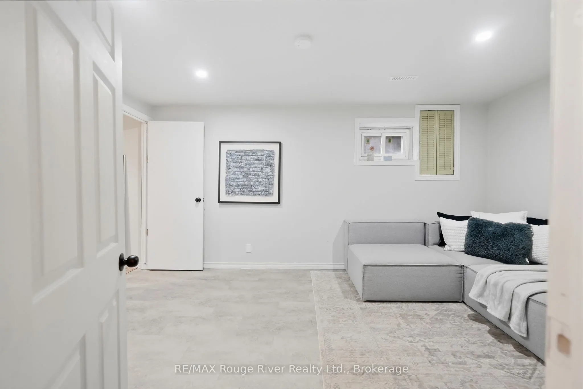 313 Lupin Drive