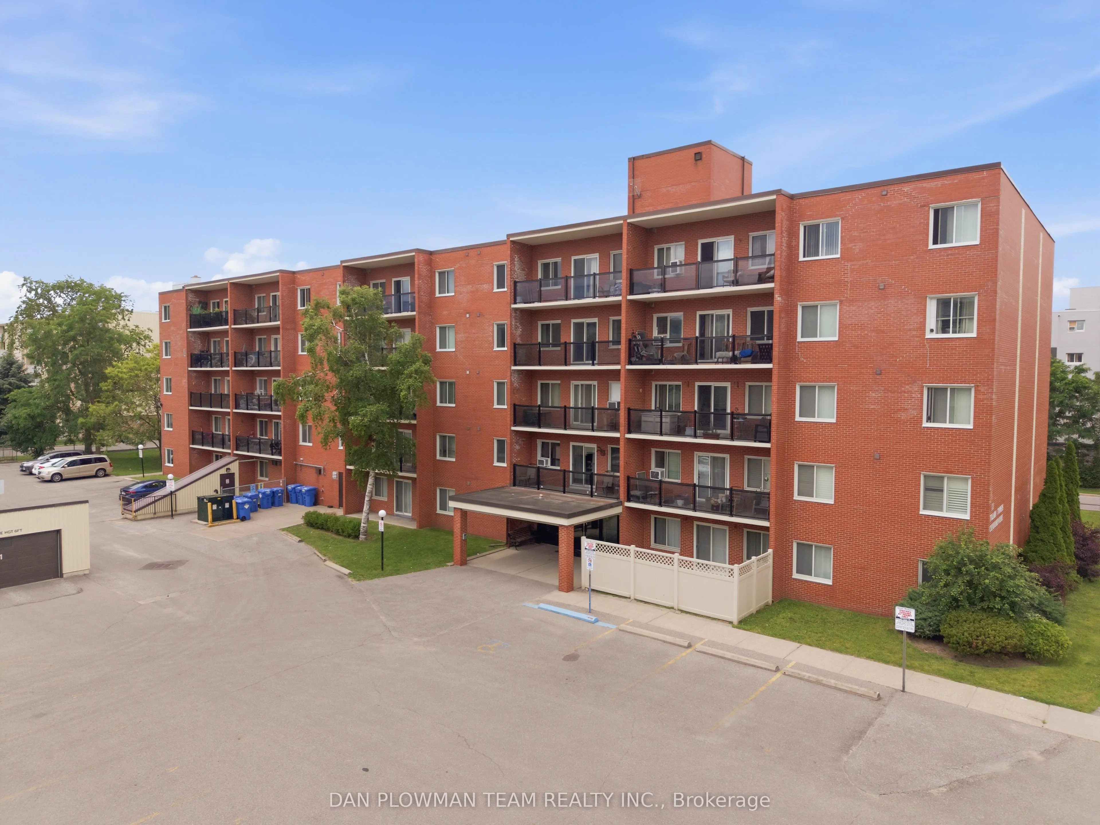 131 Taunton Road E #204