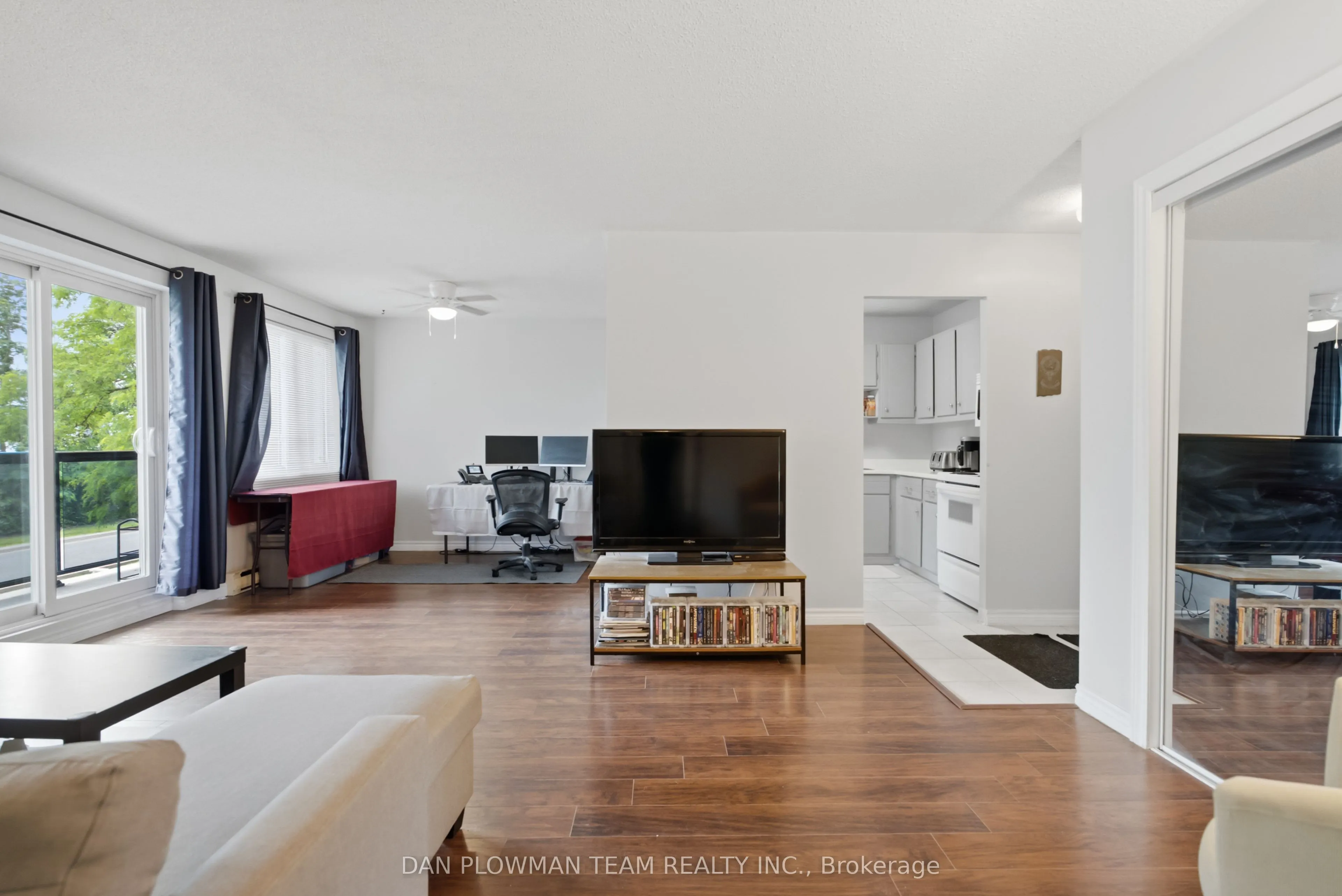 131 Taunton Road E #204