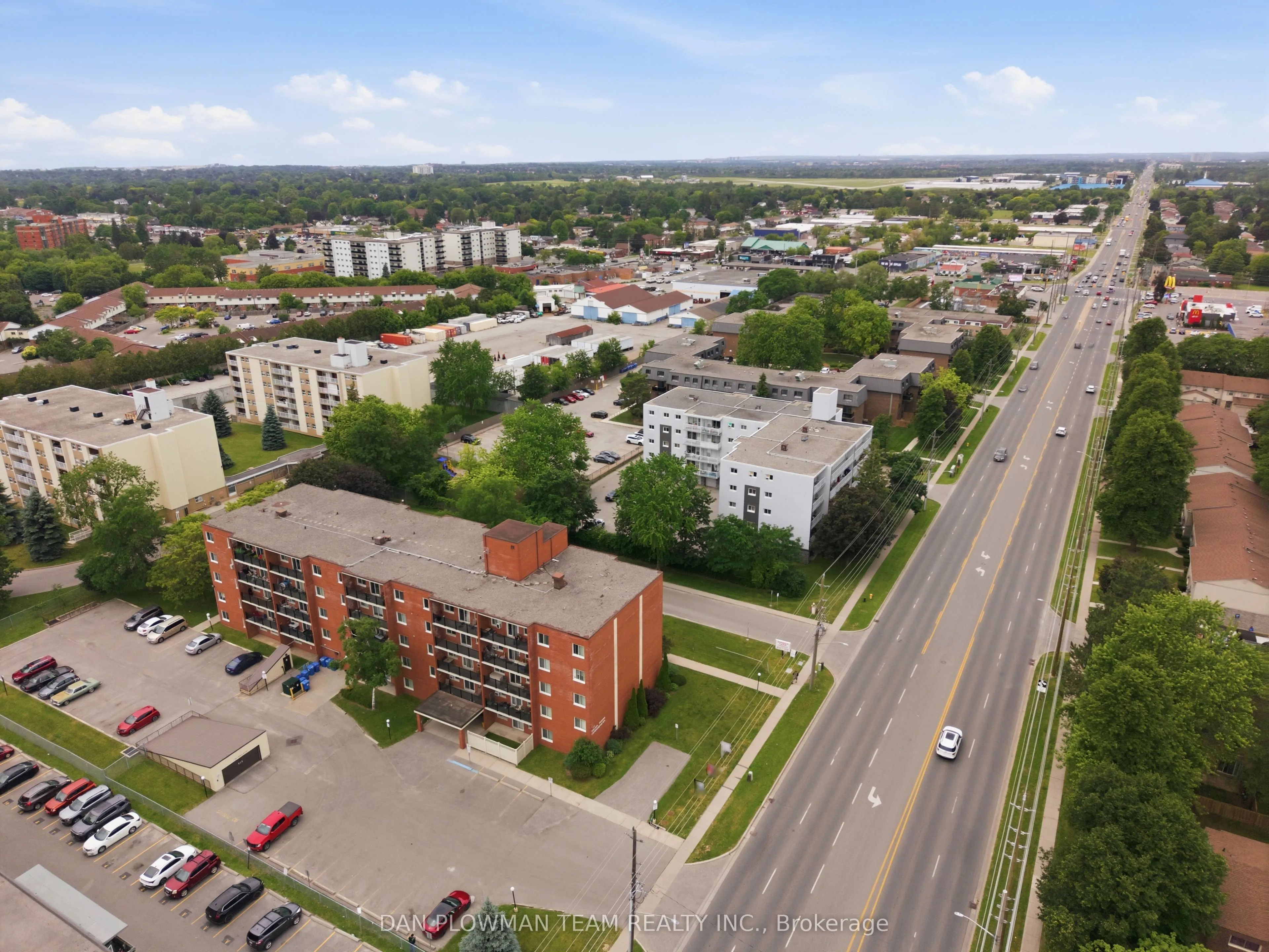 131 Taunton Road E #204