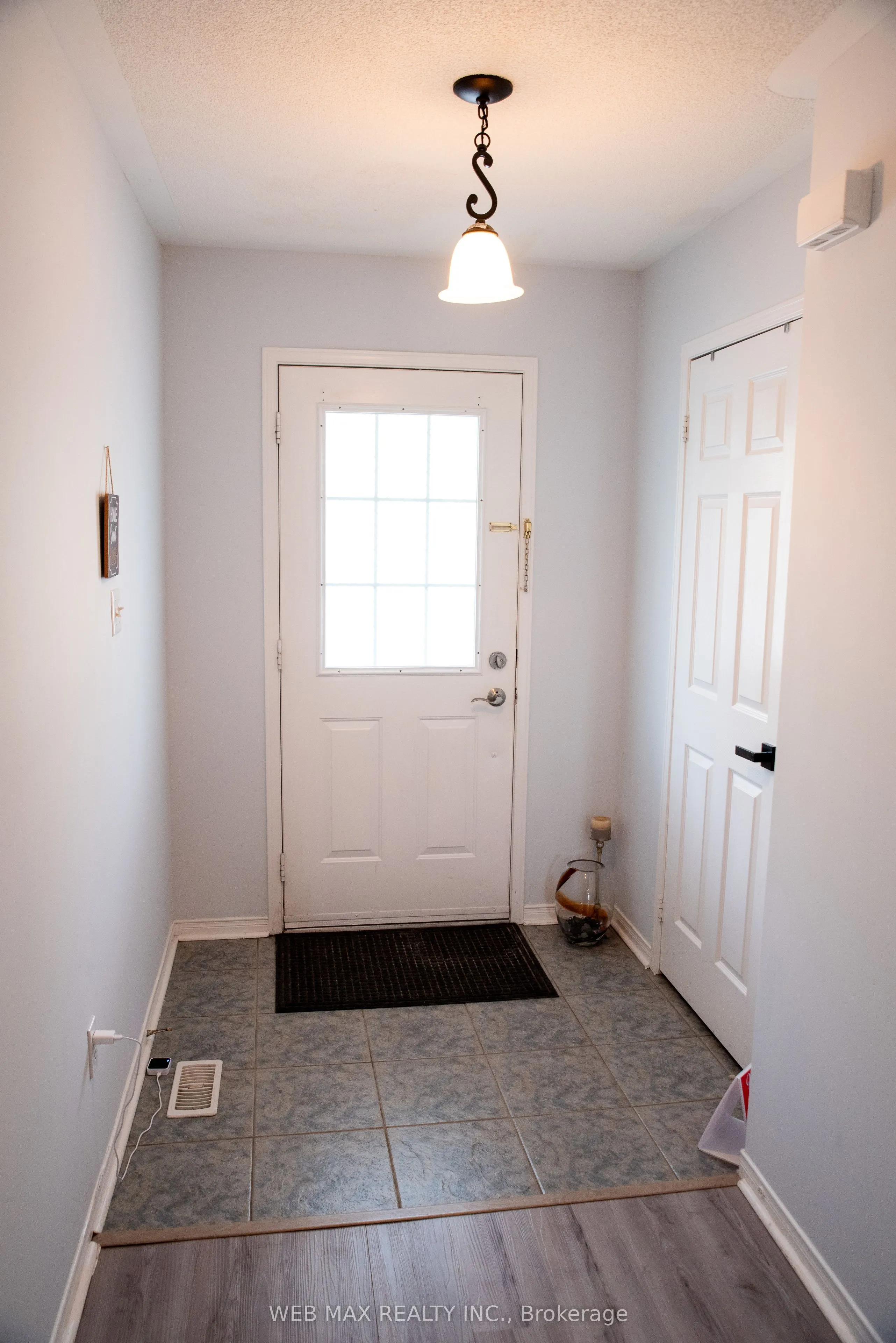 53 Ventura Lane