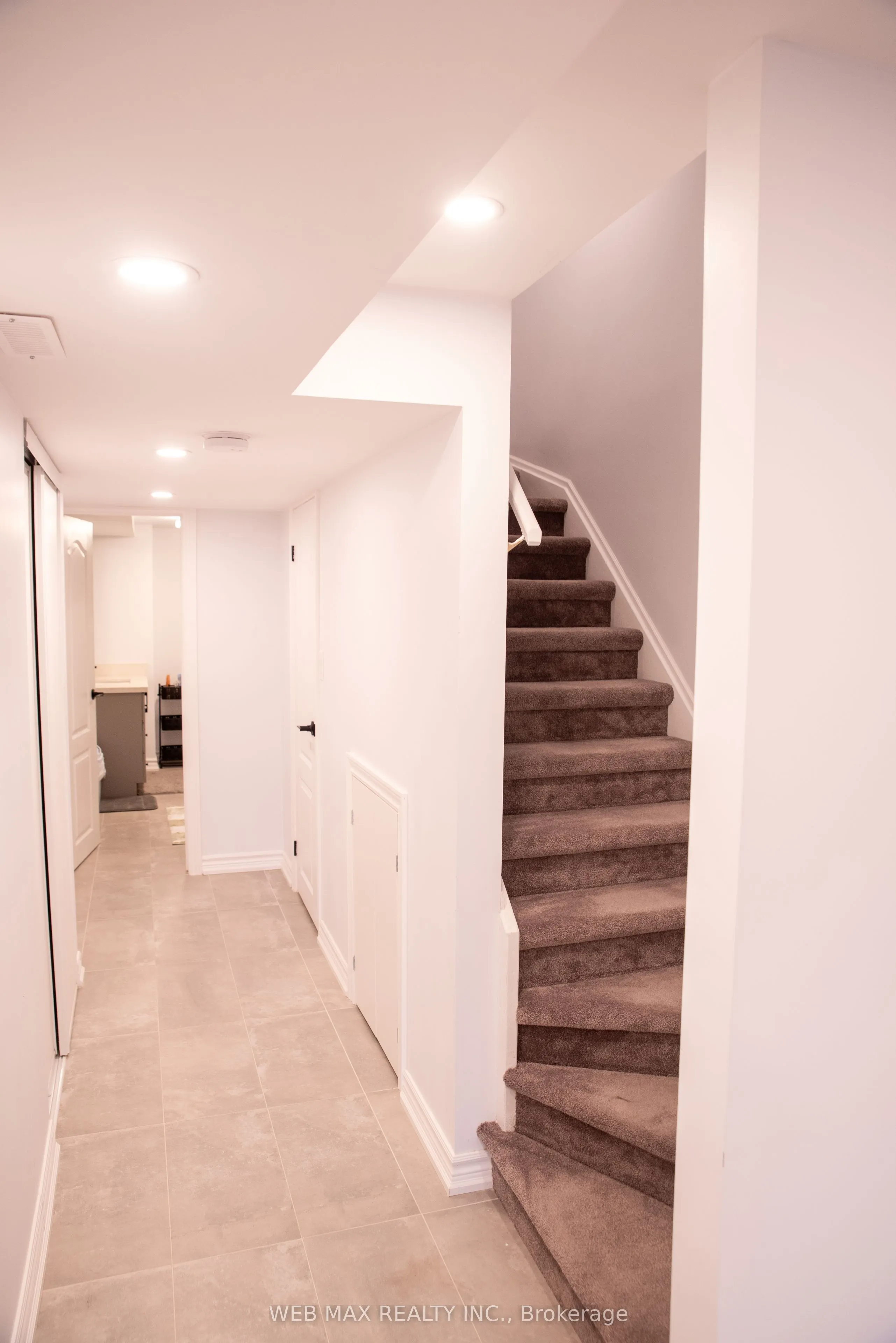 53 Ventura Lane
