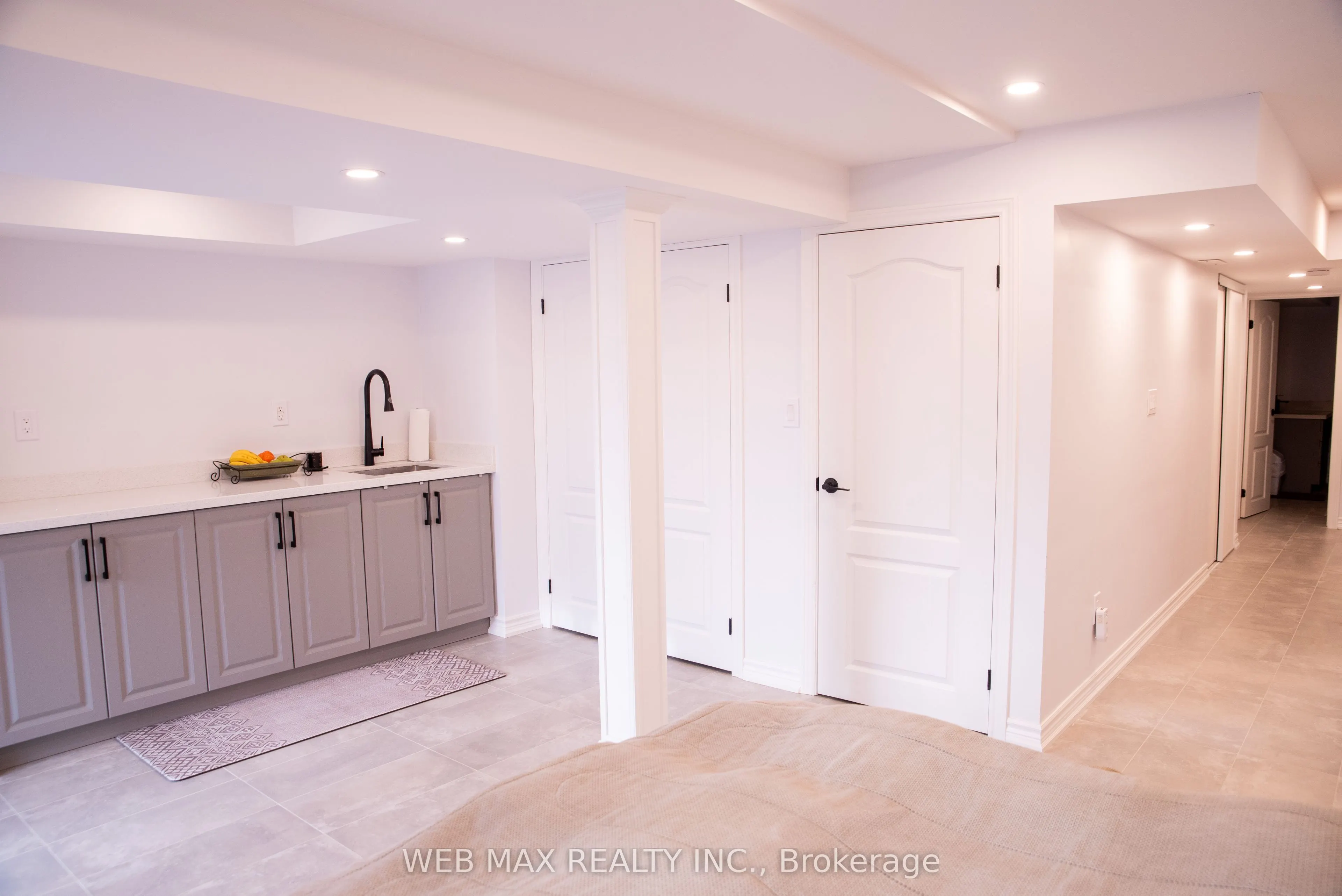 53 Ventura Lane
