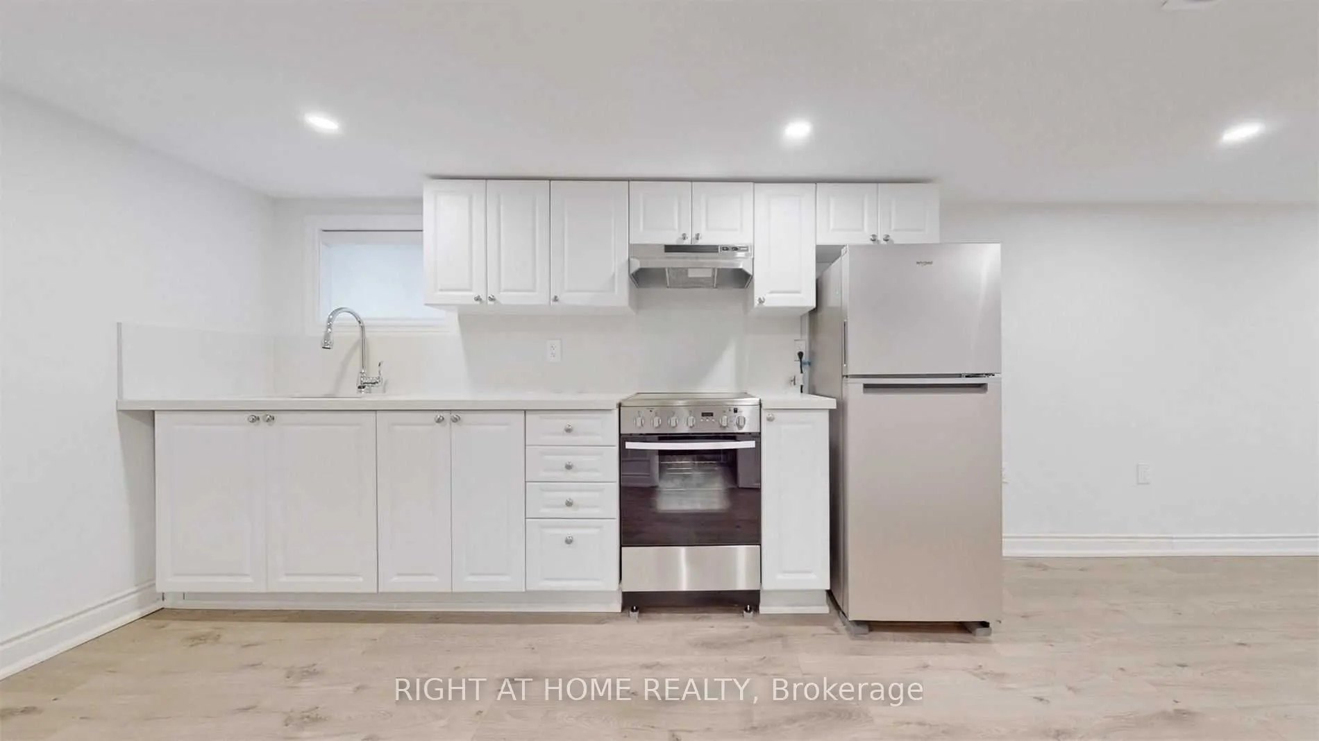 8 Airley Crescent #Bsmt