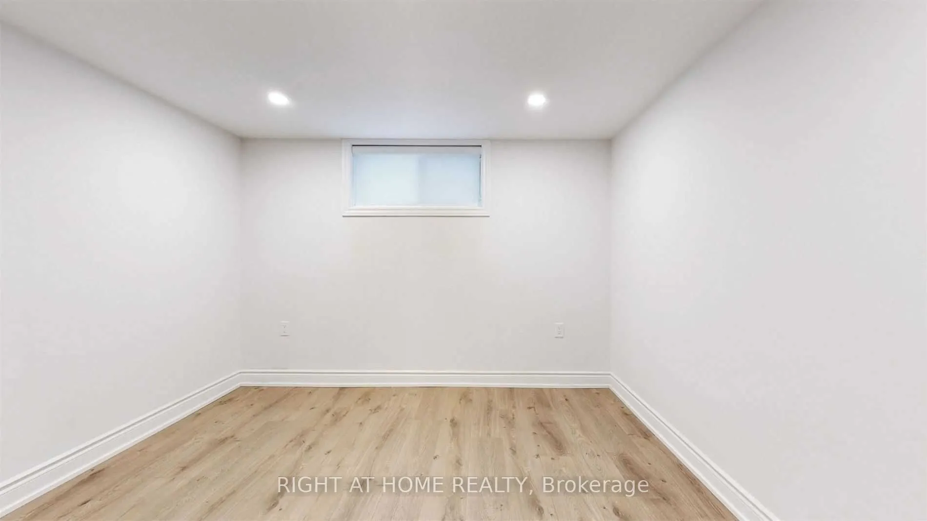 8 Airley Crescent #Bsmt