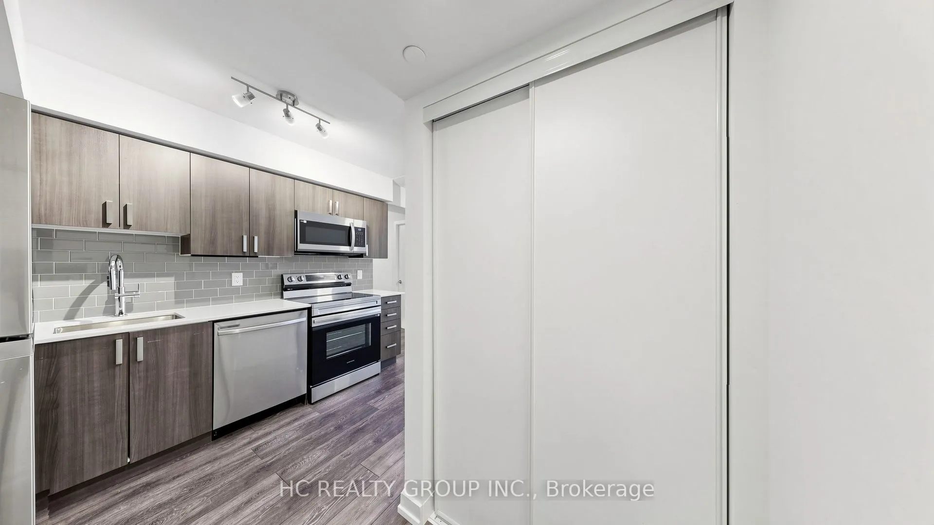 1455 Celebration Drive #1806