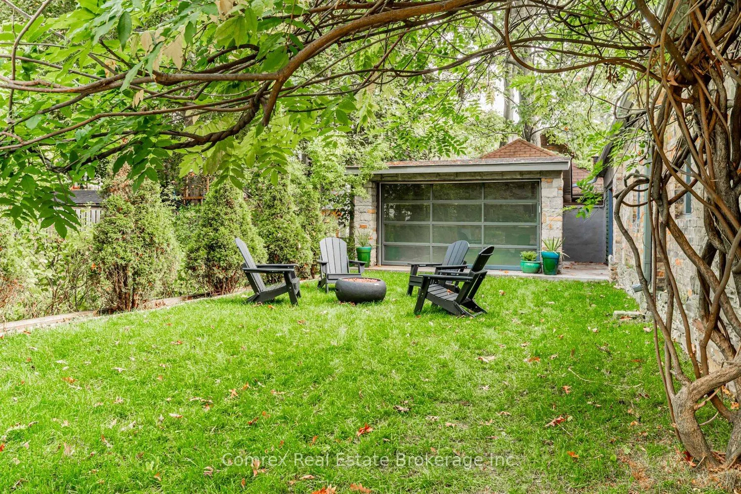 37 Victoria Park Avenue