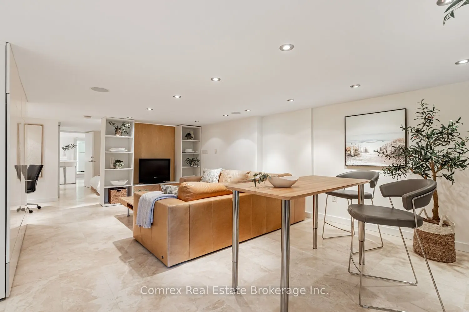 37 Victoria Park Avenue