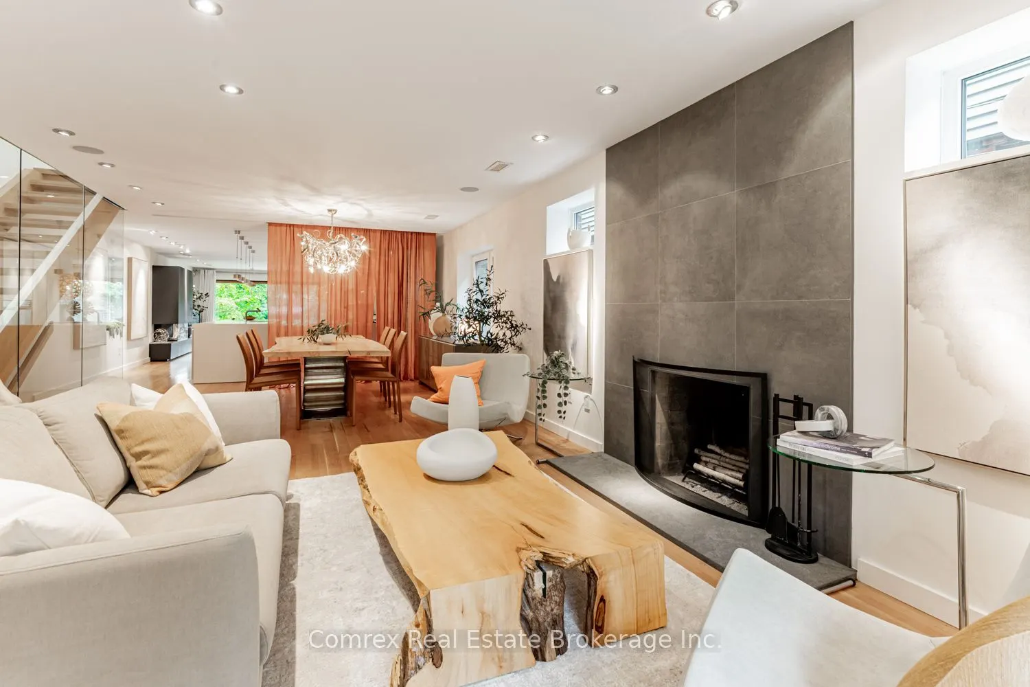 37 Victoria Park Avenue