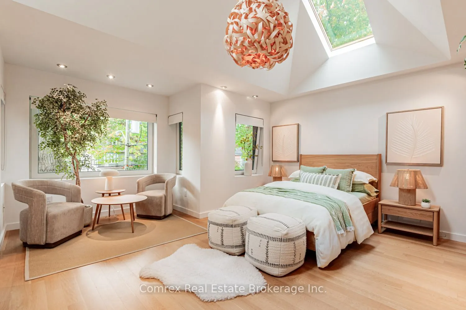 37 Victoria Park Avenue