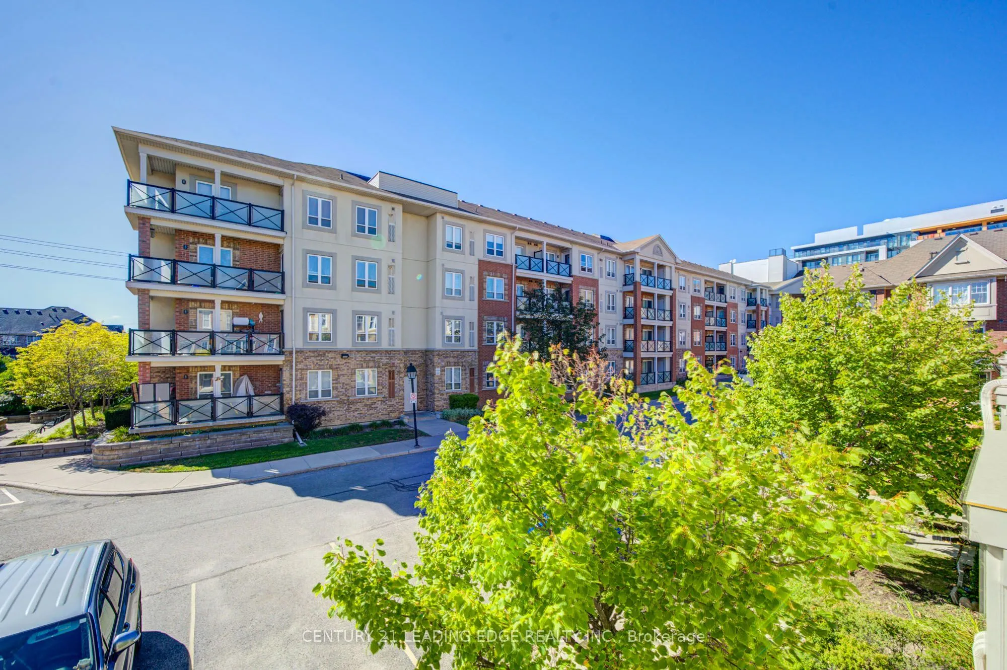 40 Mendelssohn Street #17