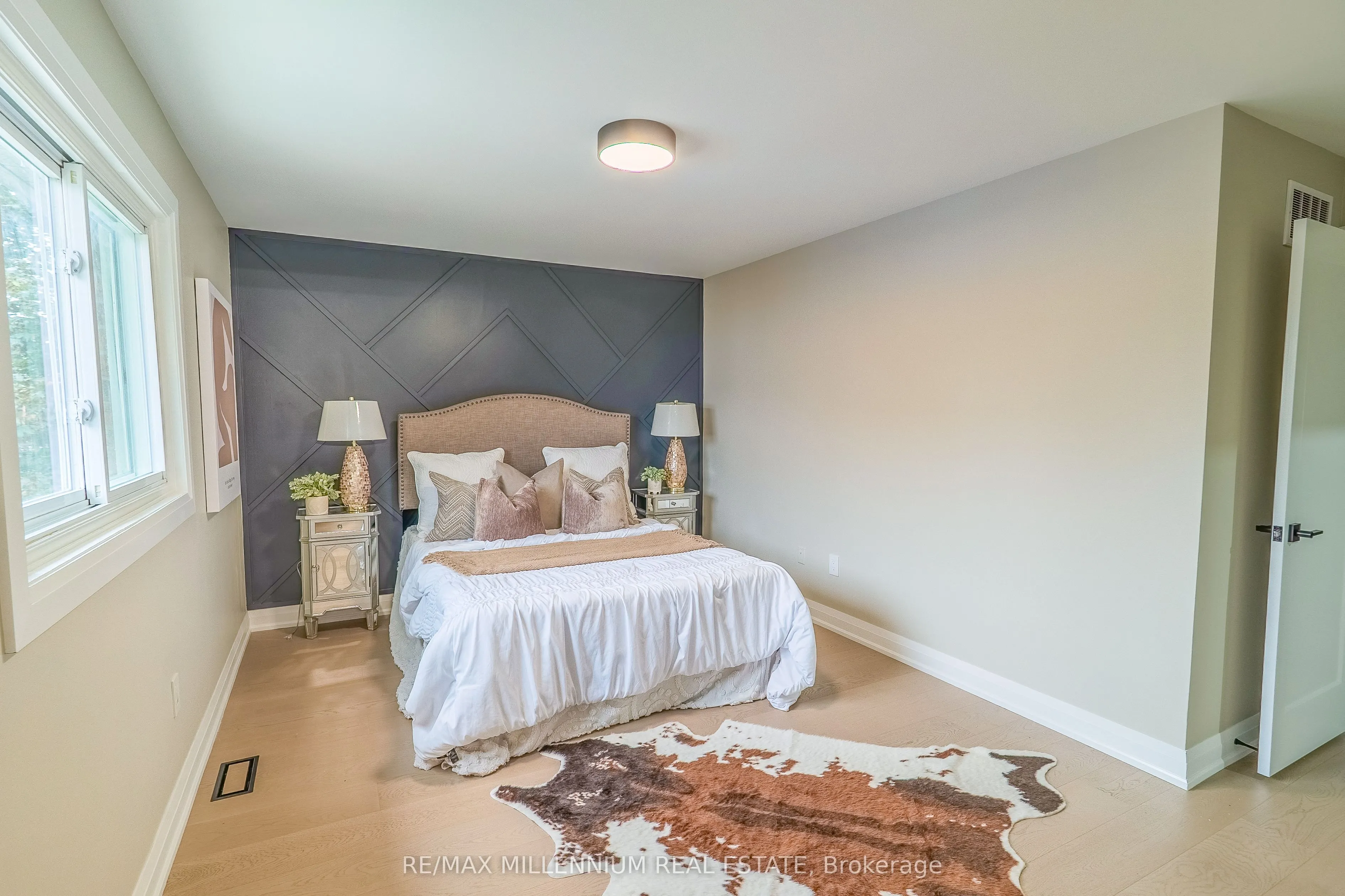 70 Fry Crescent