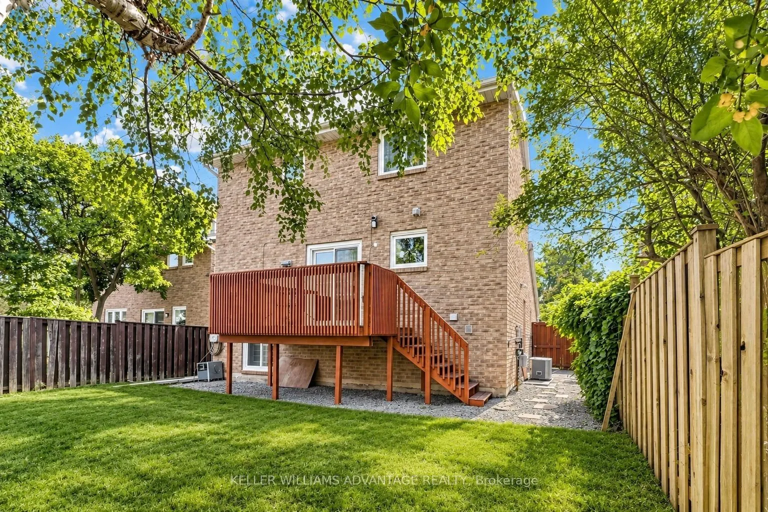 58 Ambercroft Boulevard
