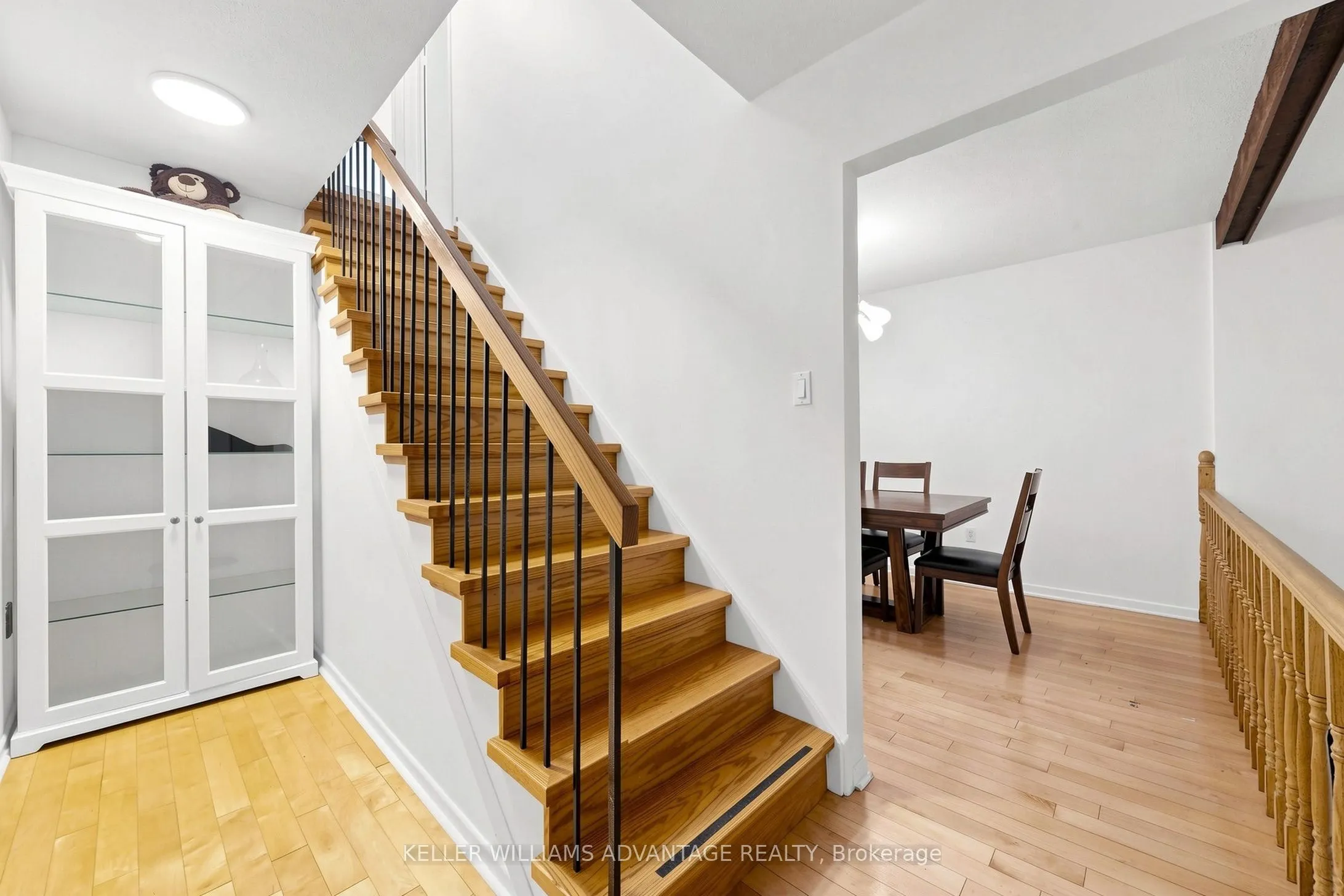58 Ambercroft Boulevard