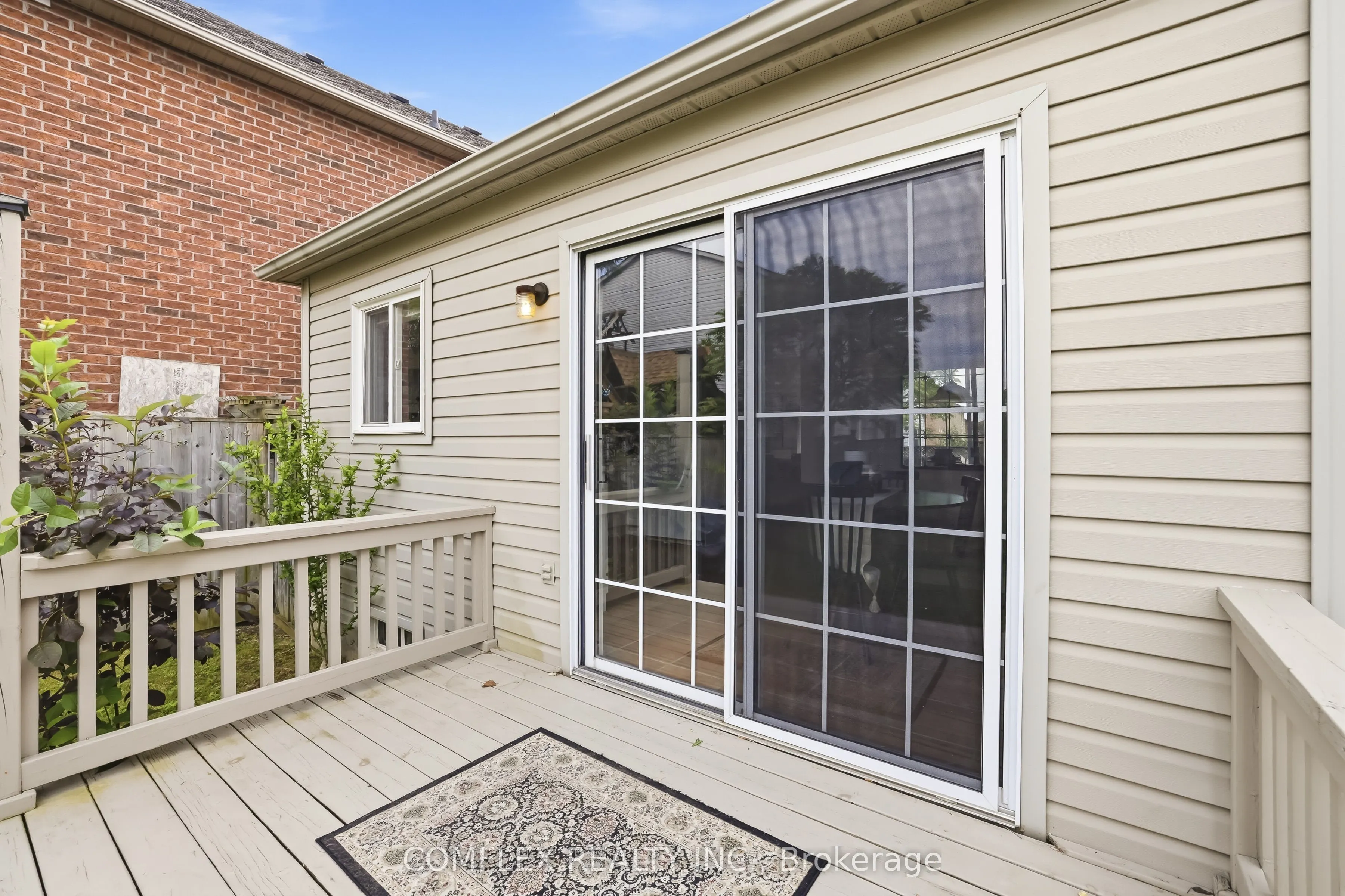 2 Armitage Crescent
