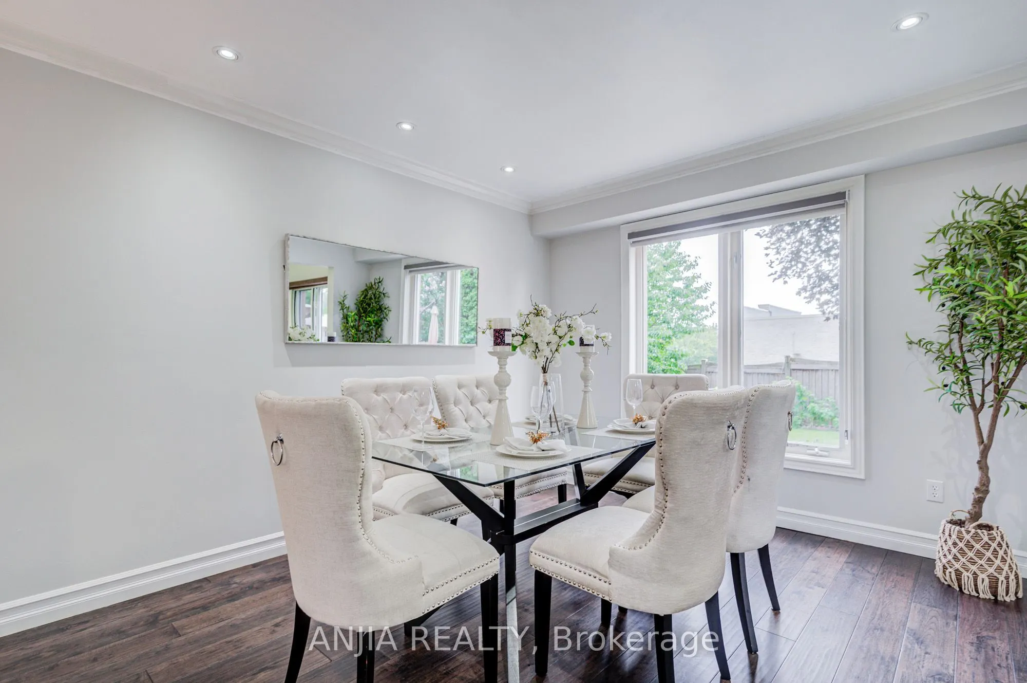 7 Allayden Drive