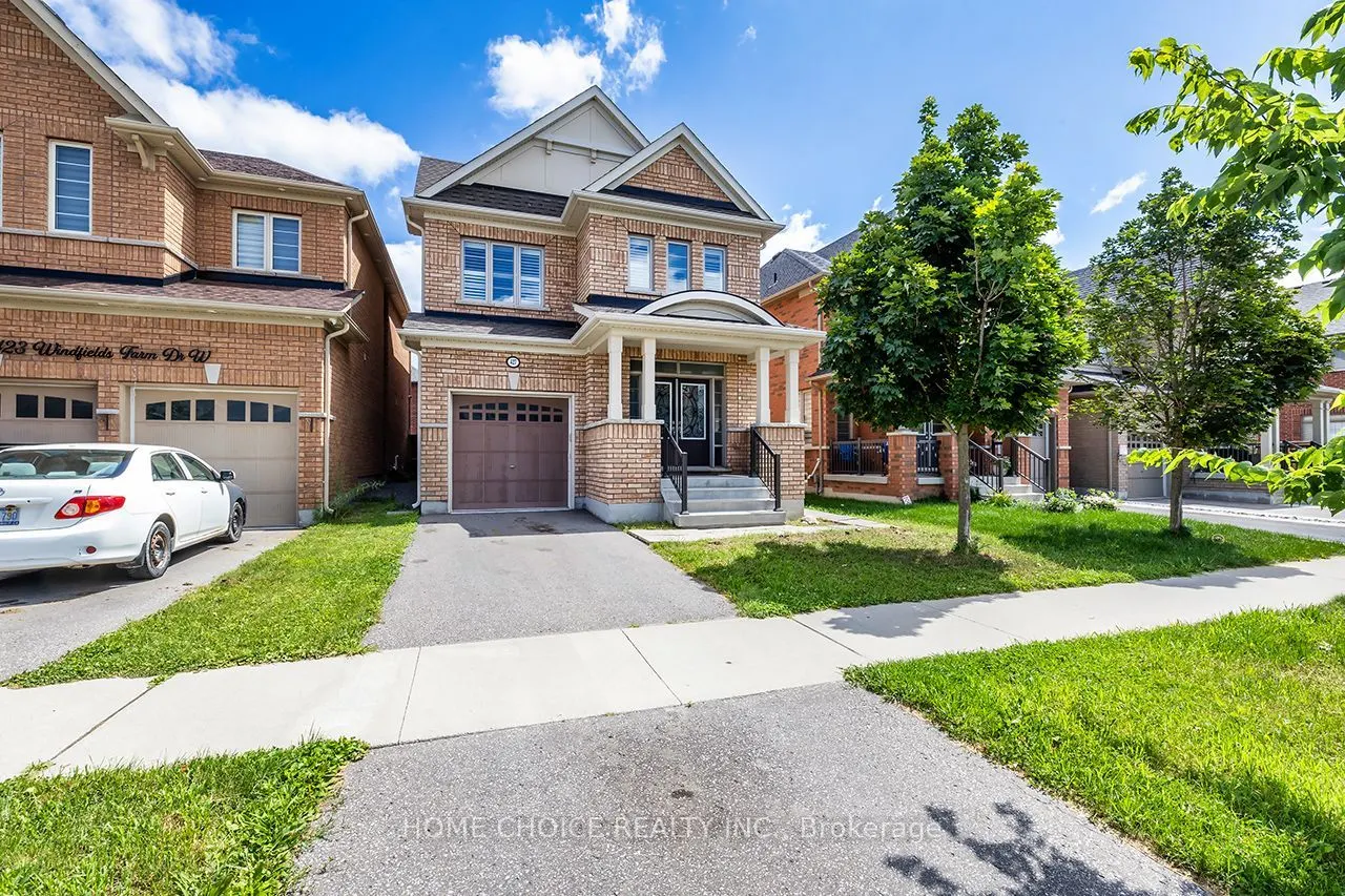 427 WINDSFIELDS FARM Drive W